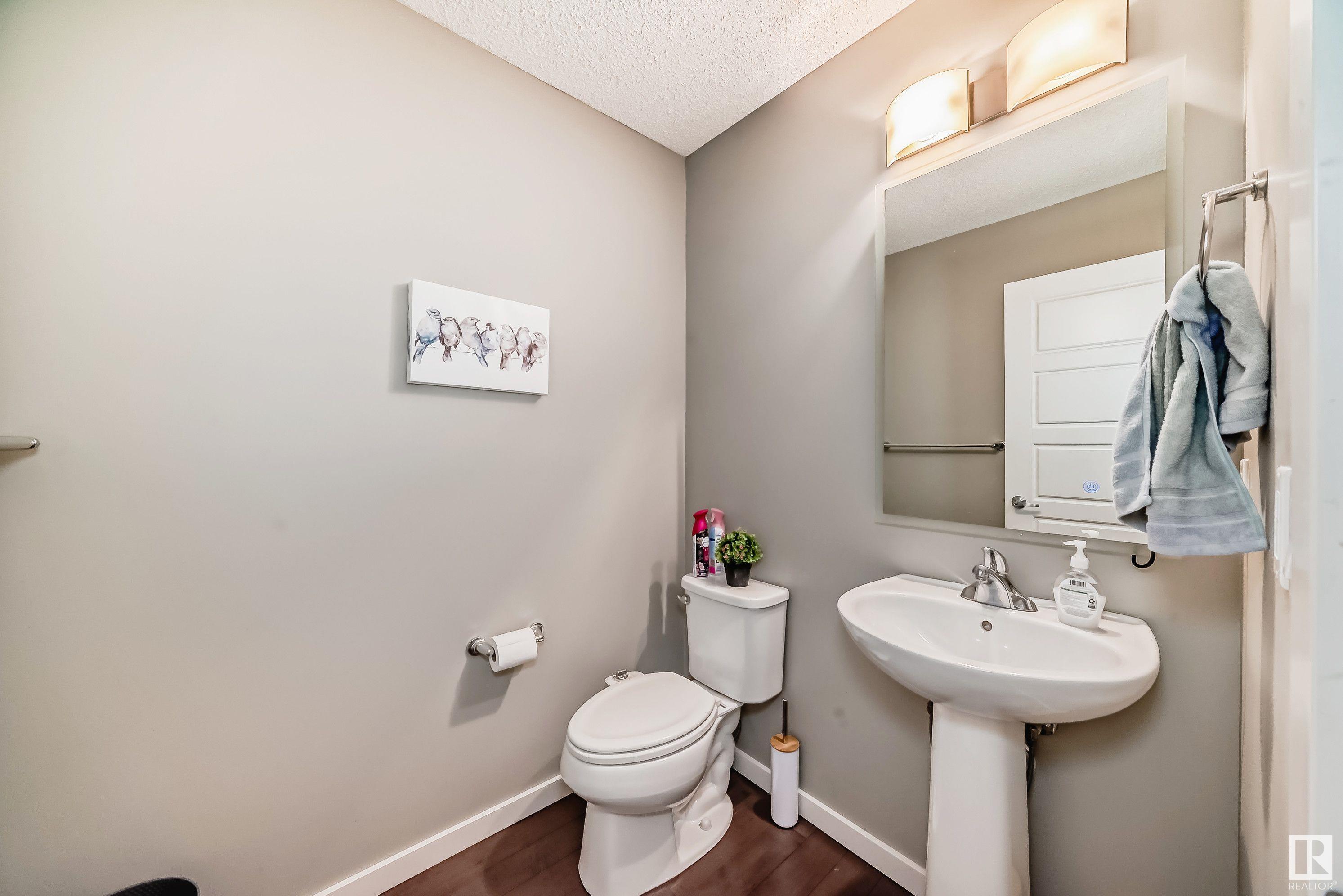      827 35 AV NW , Edmonton,  ,T6T 1A3 ;  Listing Number: MLS E4420642