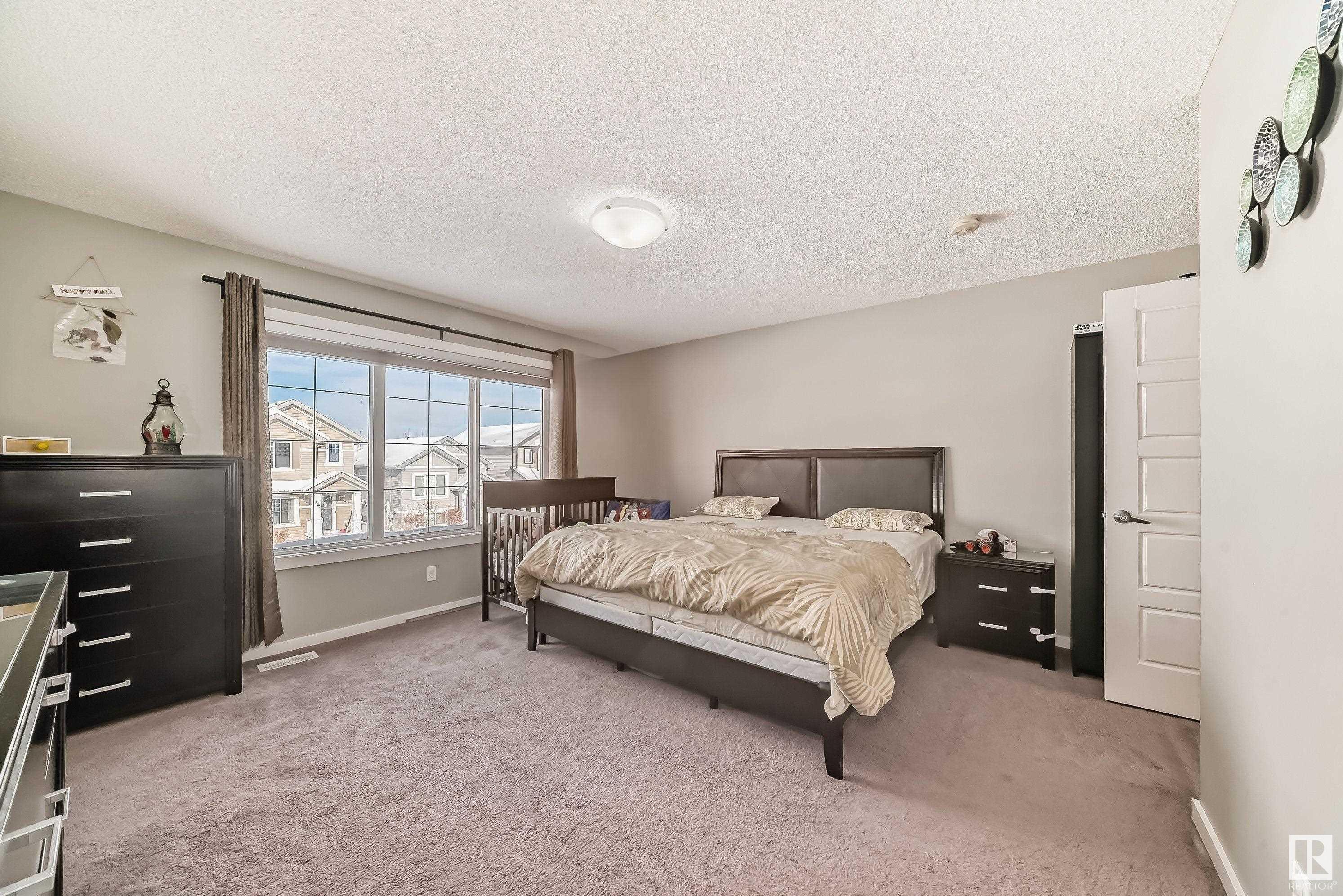      827 35 AV NW , Edmonton,  ,T6T 1A3 ;  Listing Number: MLS E4420642
