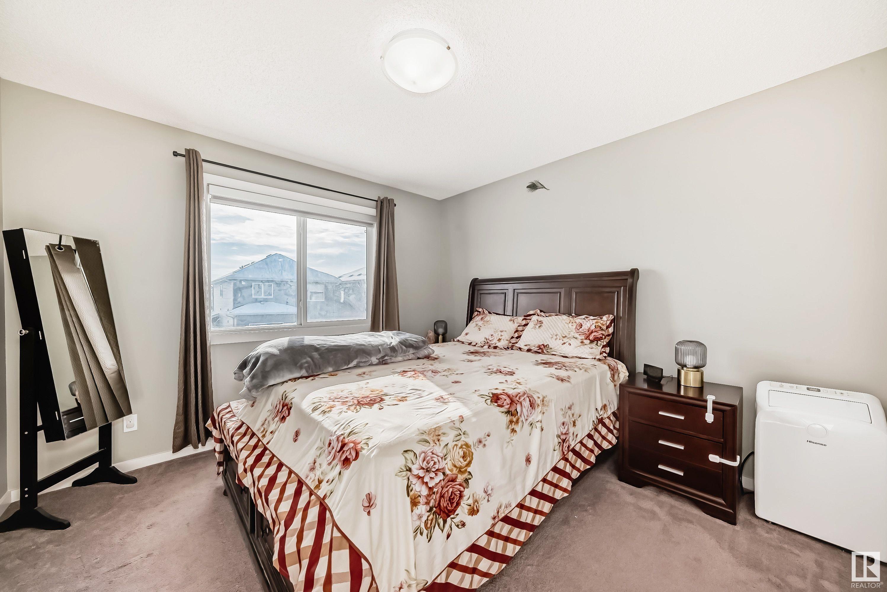     827 35 AV NW , Edmonton,  ,T6T 1A3 ;  Listing Number: MLS E4420642