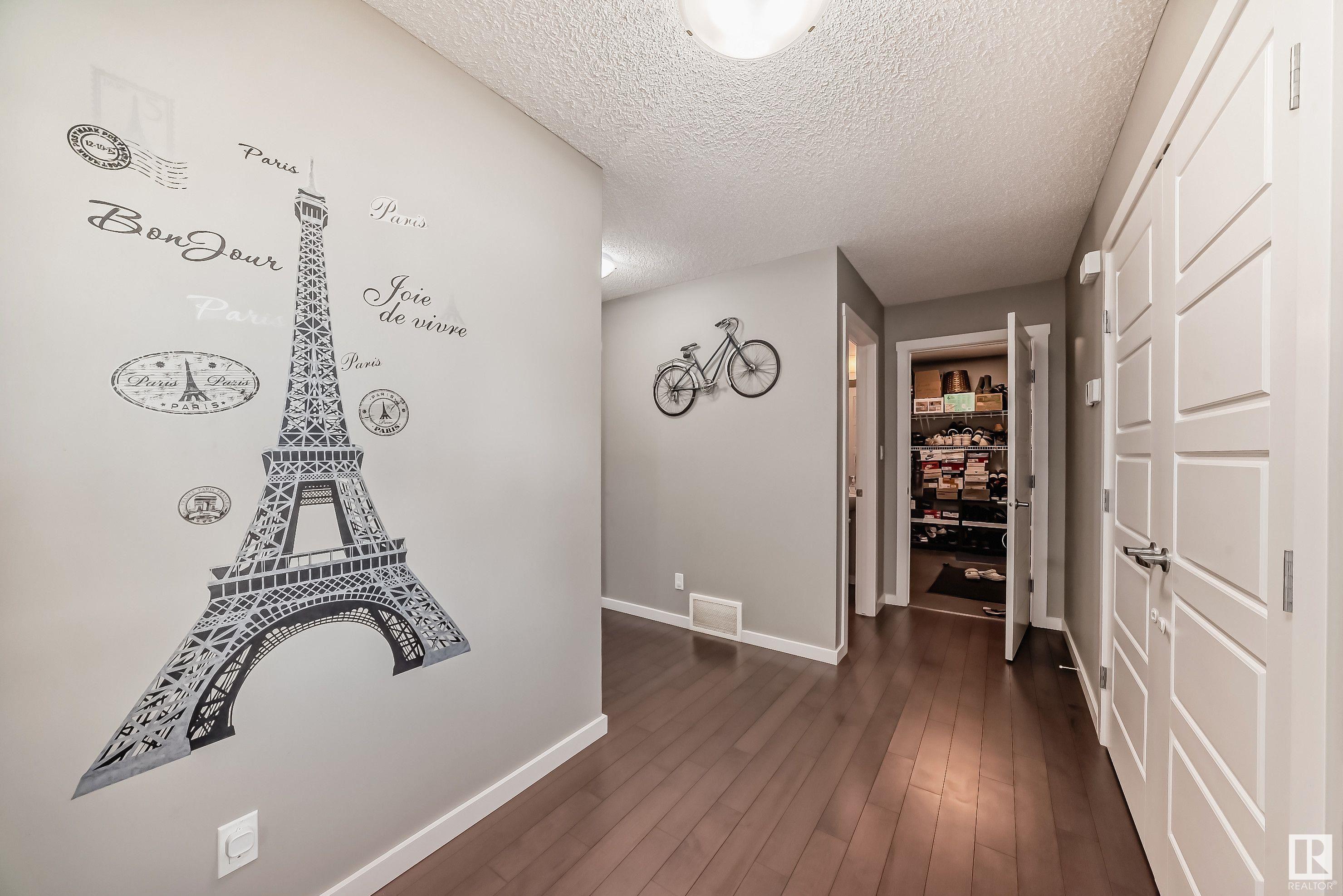      827 35 AV NW , Edmonton,  ,T6T 1A3 ;  Listing Number: MLS E4420642