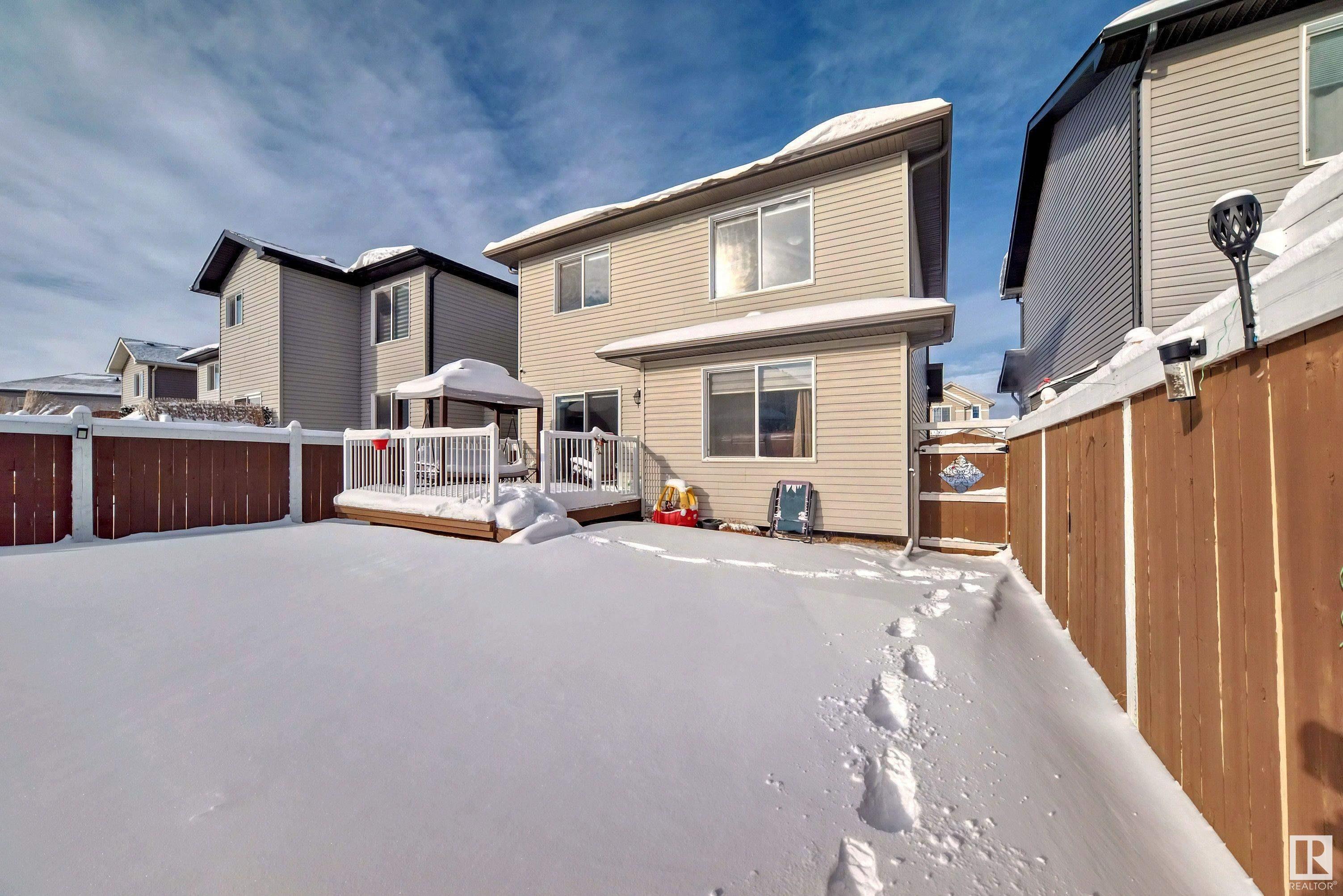      827 35 AV NW , Edmonton,  ,T6T 1A3 ;  Listing Number: MLS E4420642