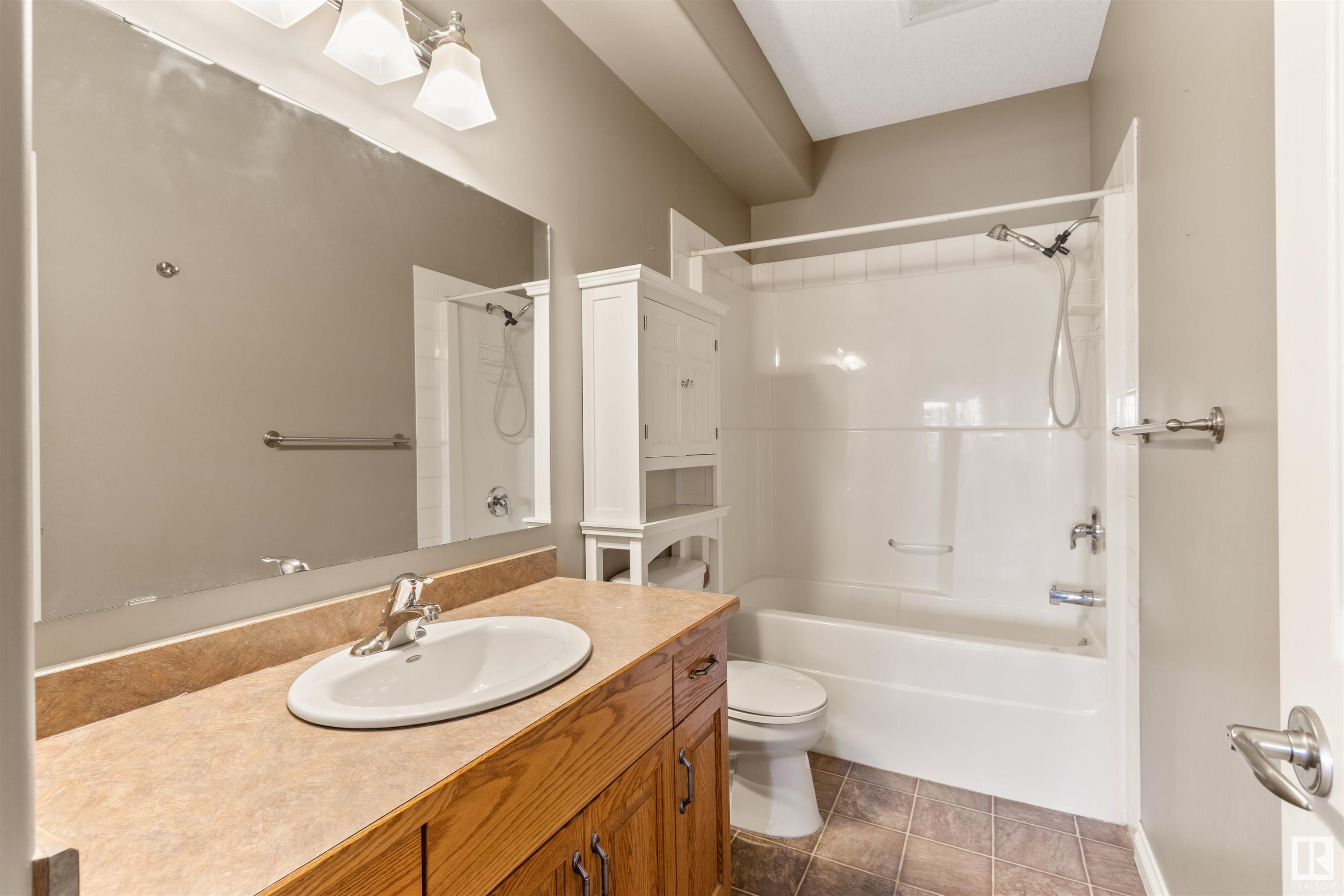      #102 4128 47 ST , Drayton Valley,  ,T7A 1G6 ;  Listing Number: MLS E4420643