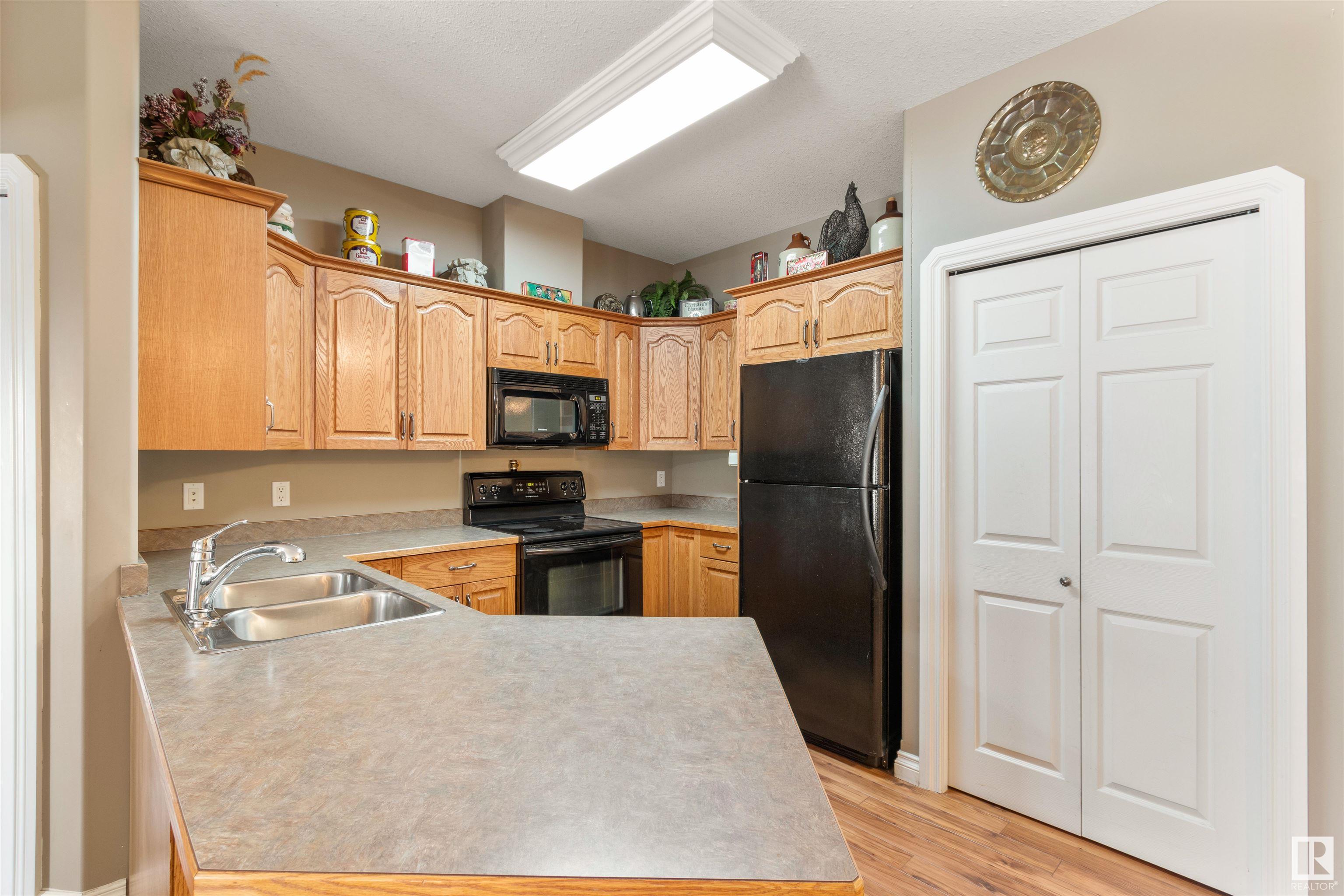      #102 4128 47 ST , Drayton Valley,  ,T7A 1G6 ;  Listing Number: MLS E4420643