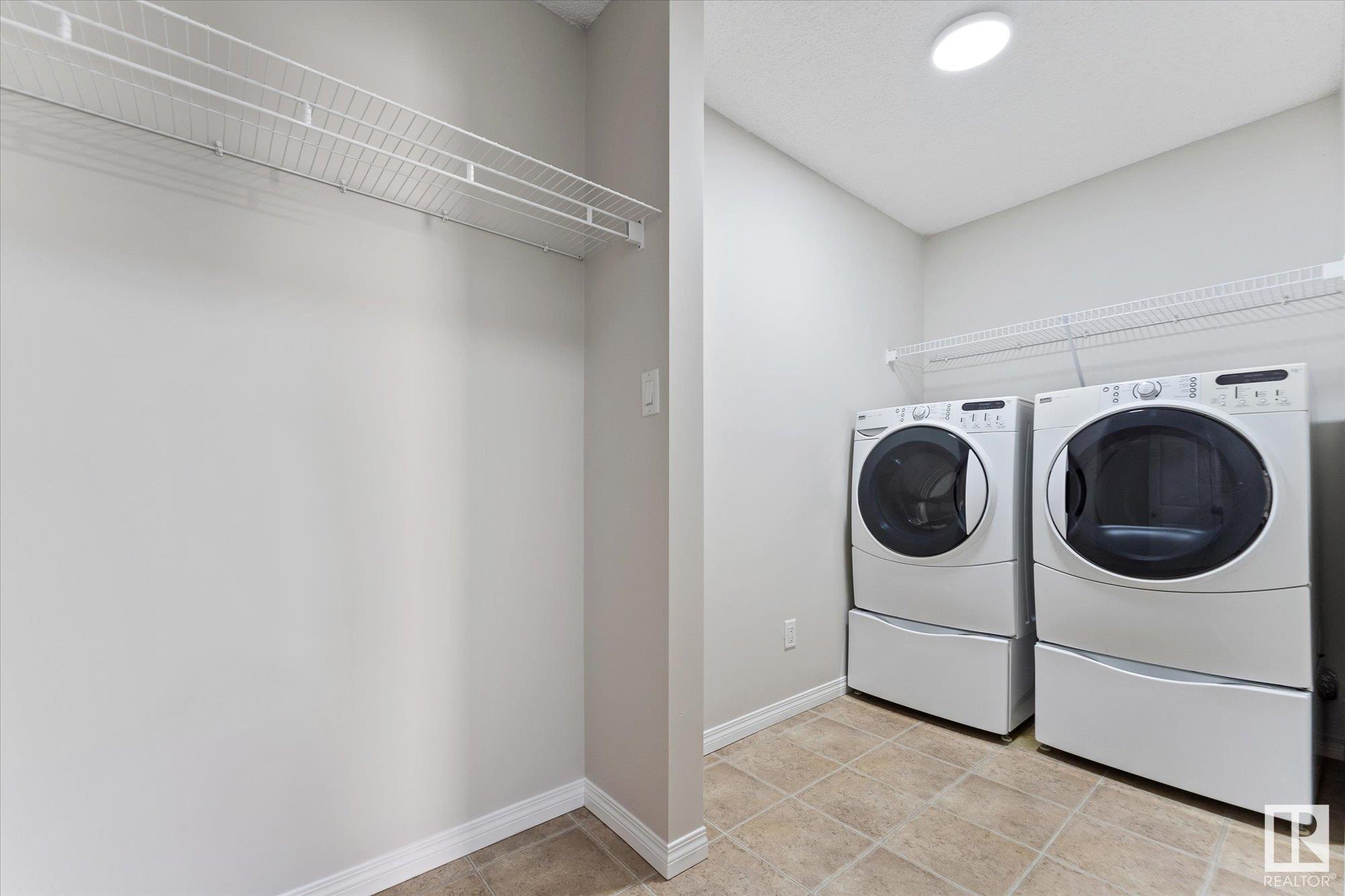      43 ASHGROVE DR , Spruce Grove,  ,T7X 4R5 ;  Listing Number: MLS E4420645