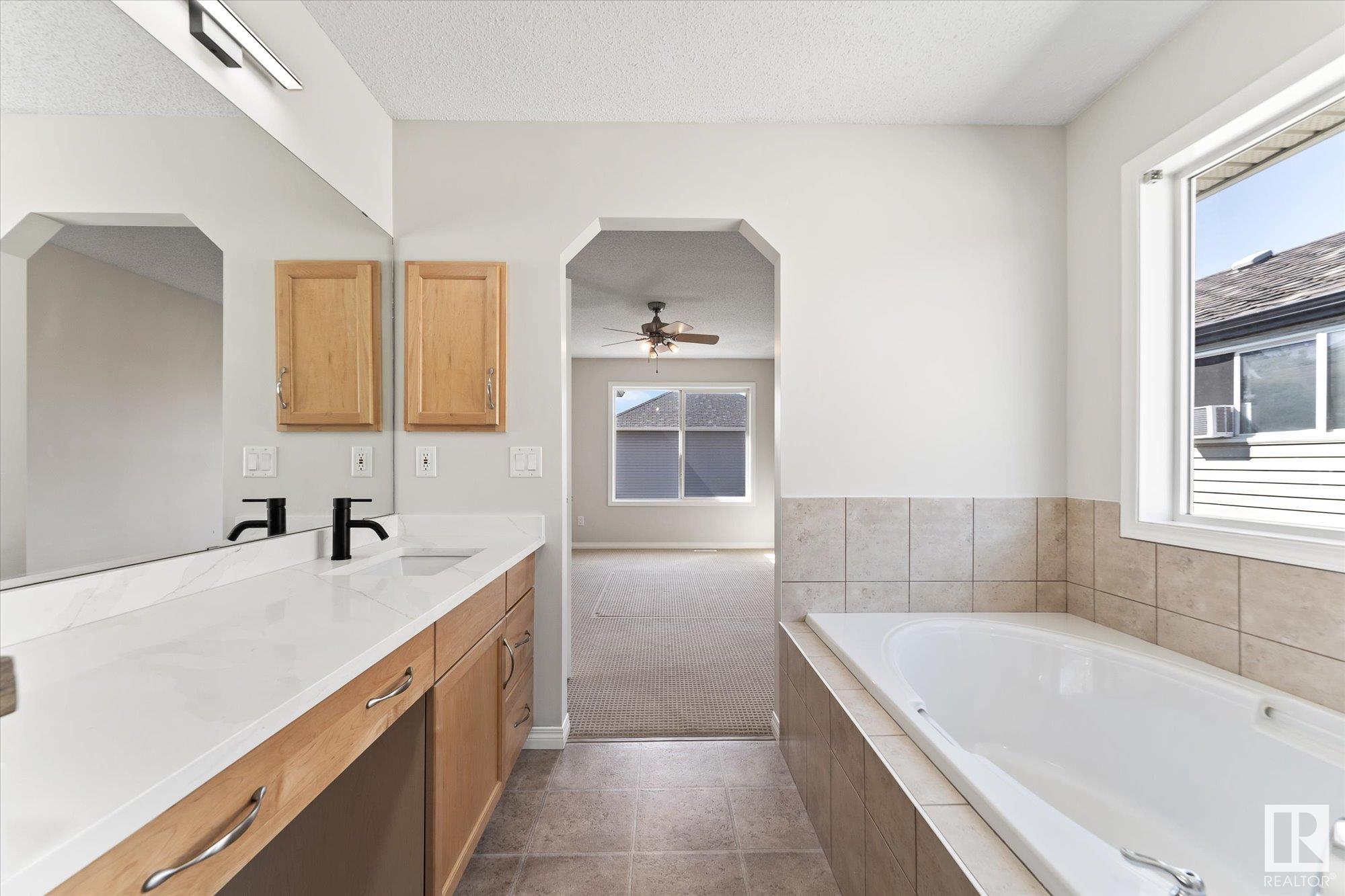      43 ASHGROVE DR , Spruce Grove,  ,T7X 4R5 ;  Listing Number: MLS E4420645
