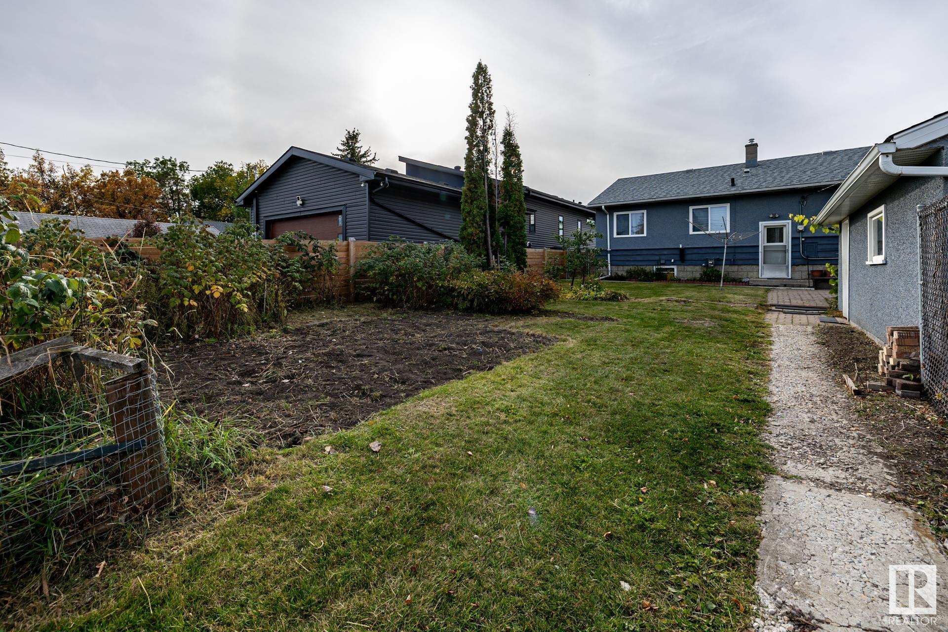      10615 146 ST NW , Edmonton,  ,T6H 3E7 ;  Listing Number: MLS E4420651