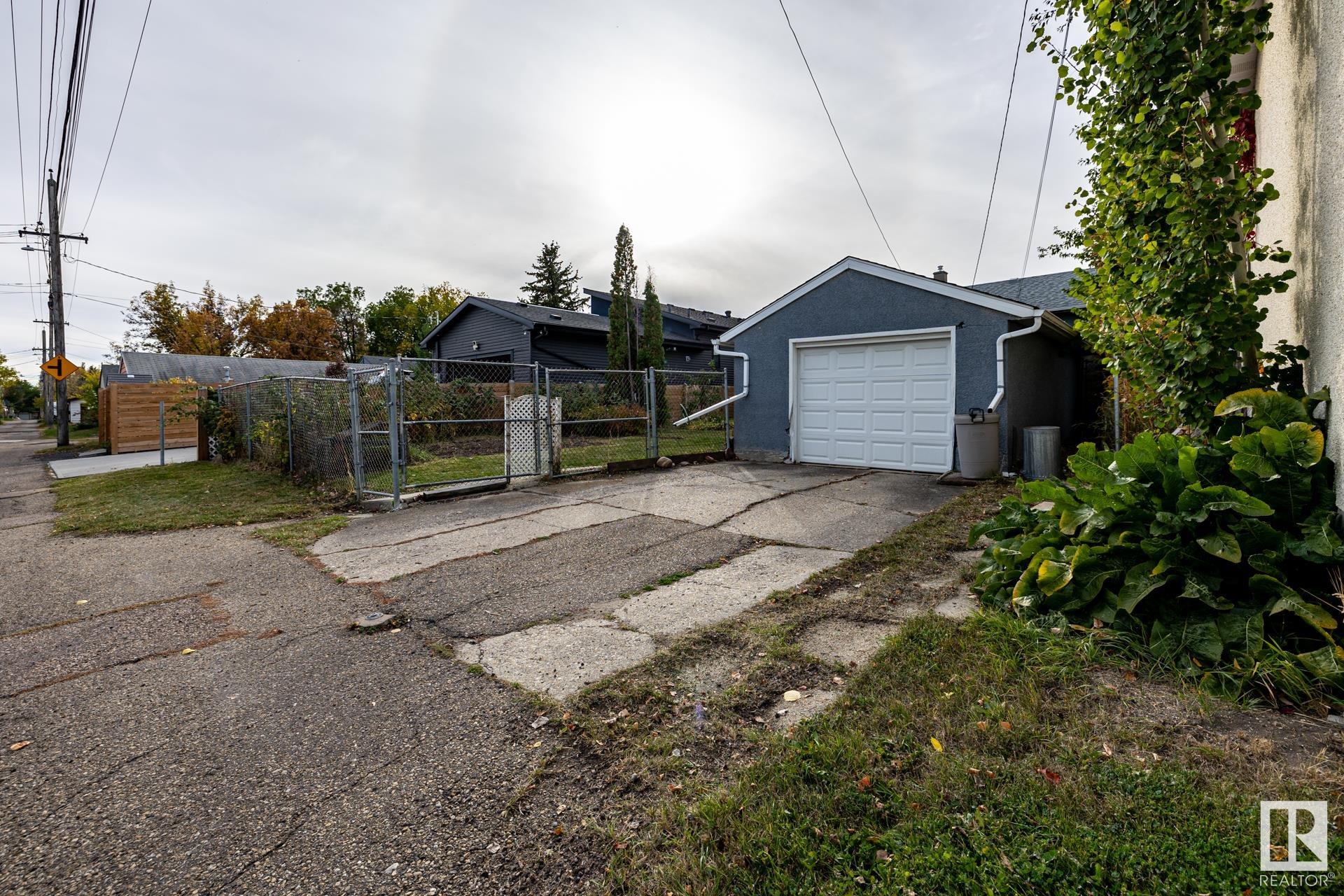      10615 146 ST NW , Edmonton,  ,T6H 3E7 ;  Listing Number: MLS E4420651