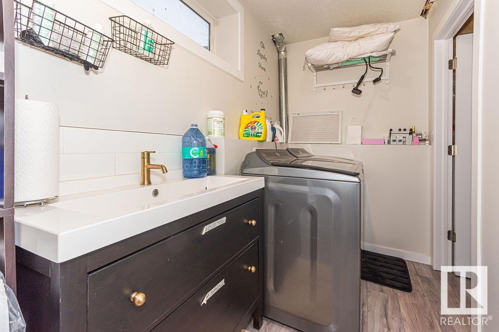      4848 148 AV NW , Edmonton,  ,T5Y 2X1 ;  Listing Number: MLS E4420659