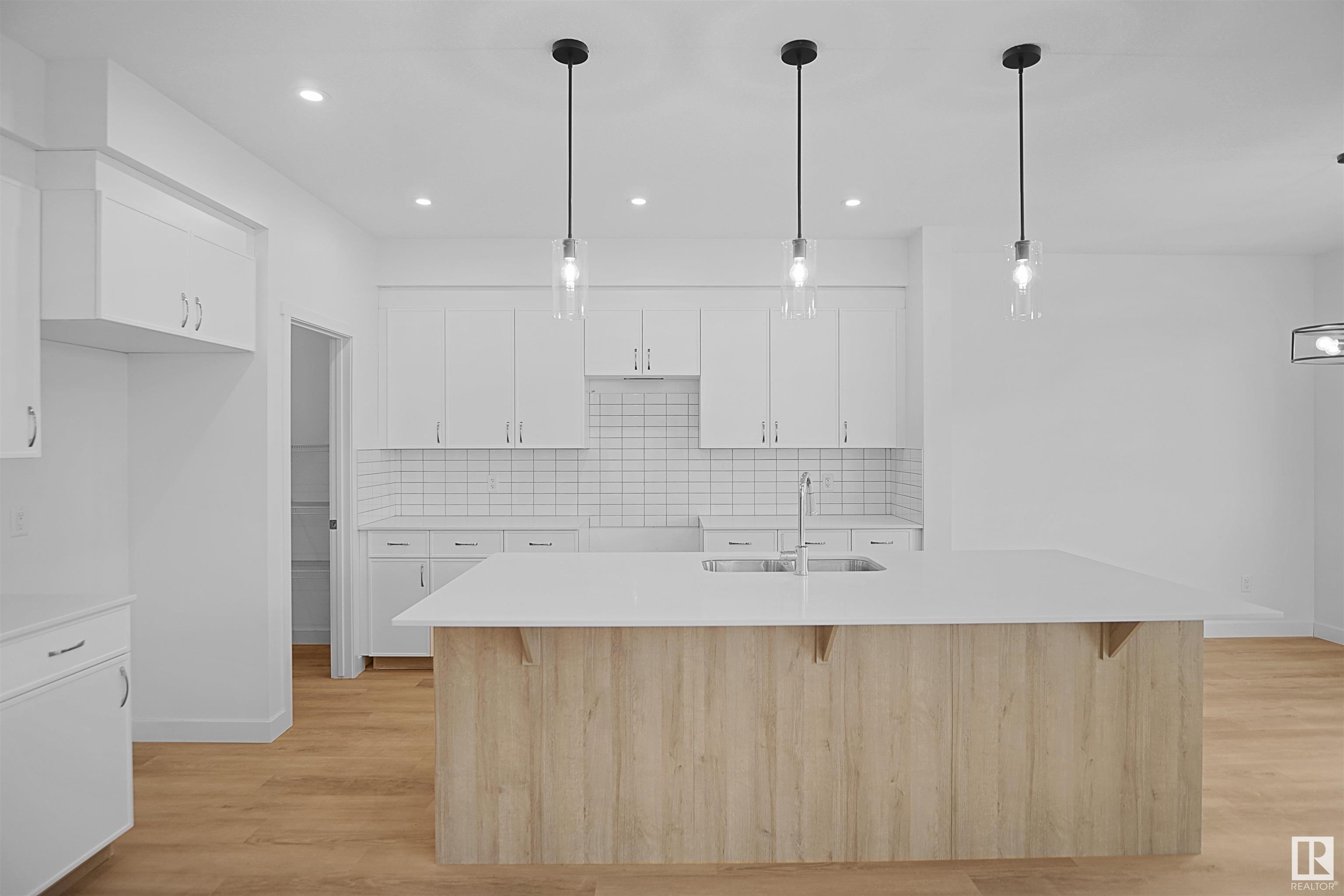      232 166 AV NE , Edmonton,  ,T5T 7H9 ;  Listing Number: MLS E4420663