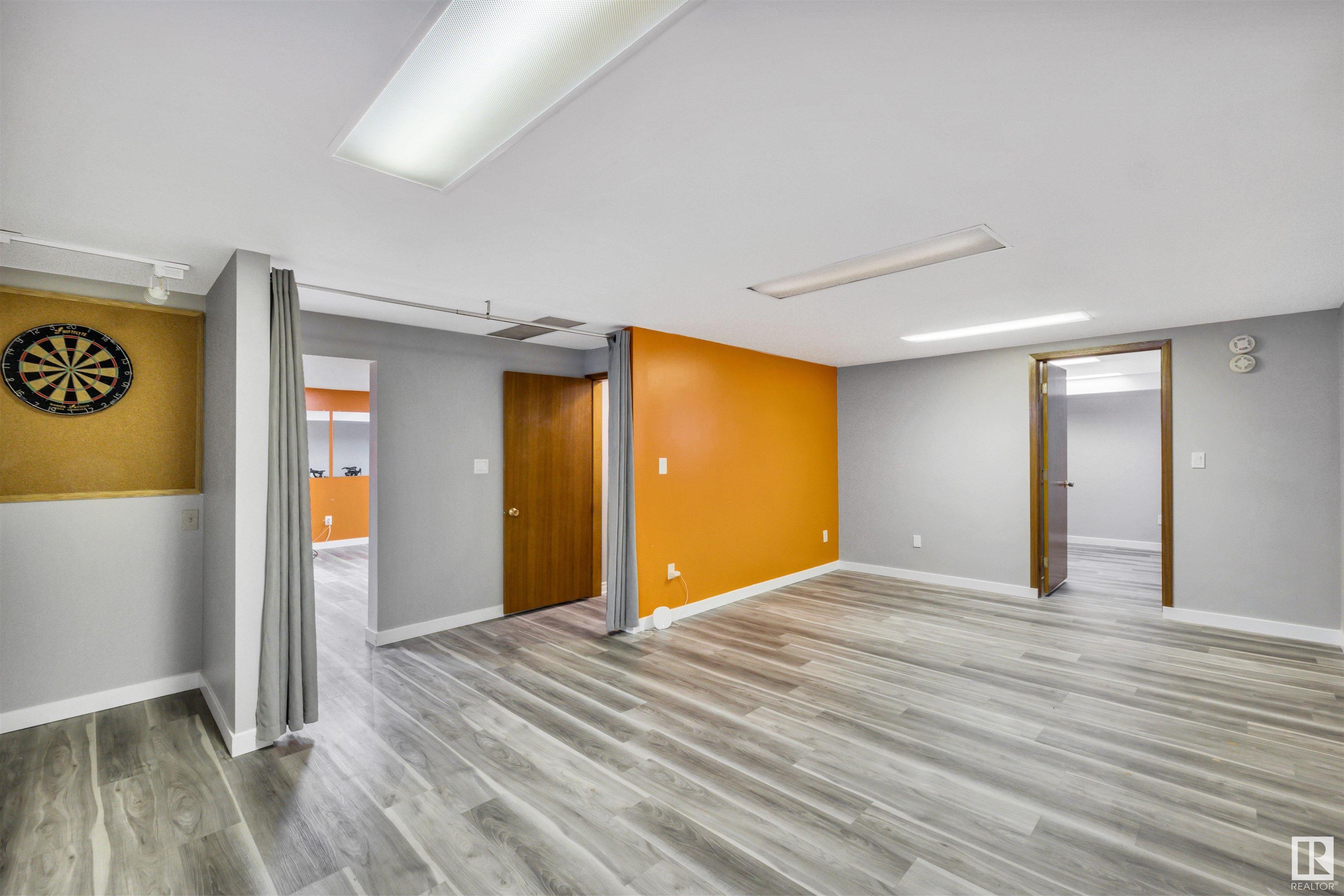      6824 94B AV NW , Edmonton,  ,T6B 0Z7 ;  Listing Number: MLS E4420670