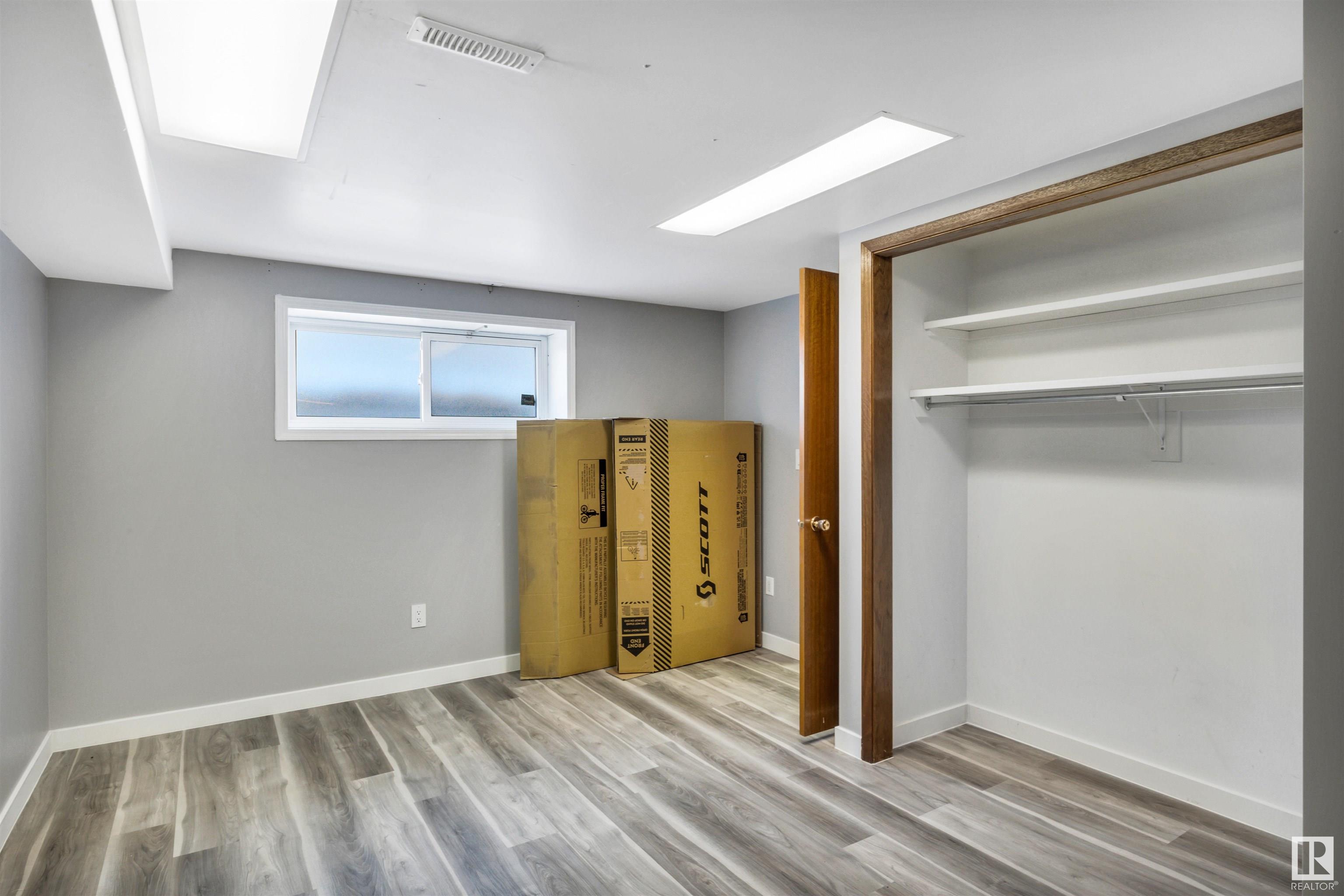      6824 94B AV NW , Edmonton,  ,T6B 0Z7 ;  Listing Number: MLS E4420670