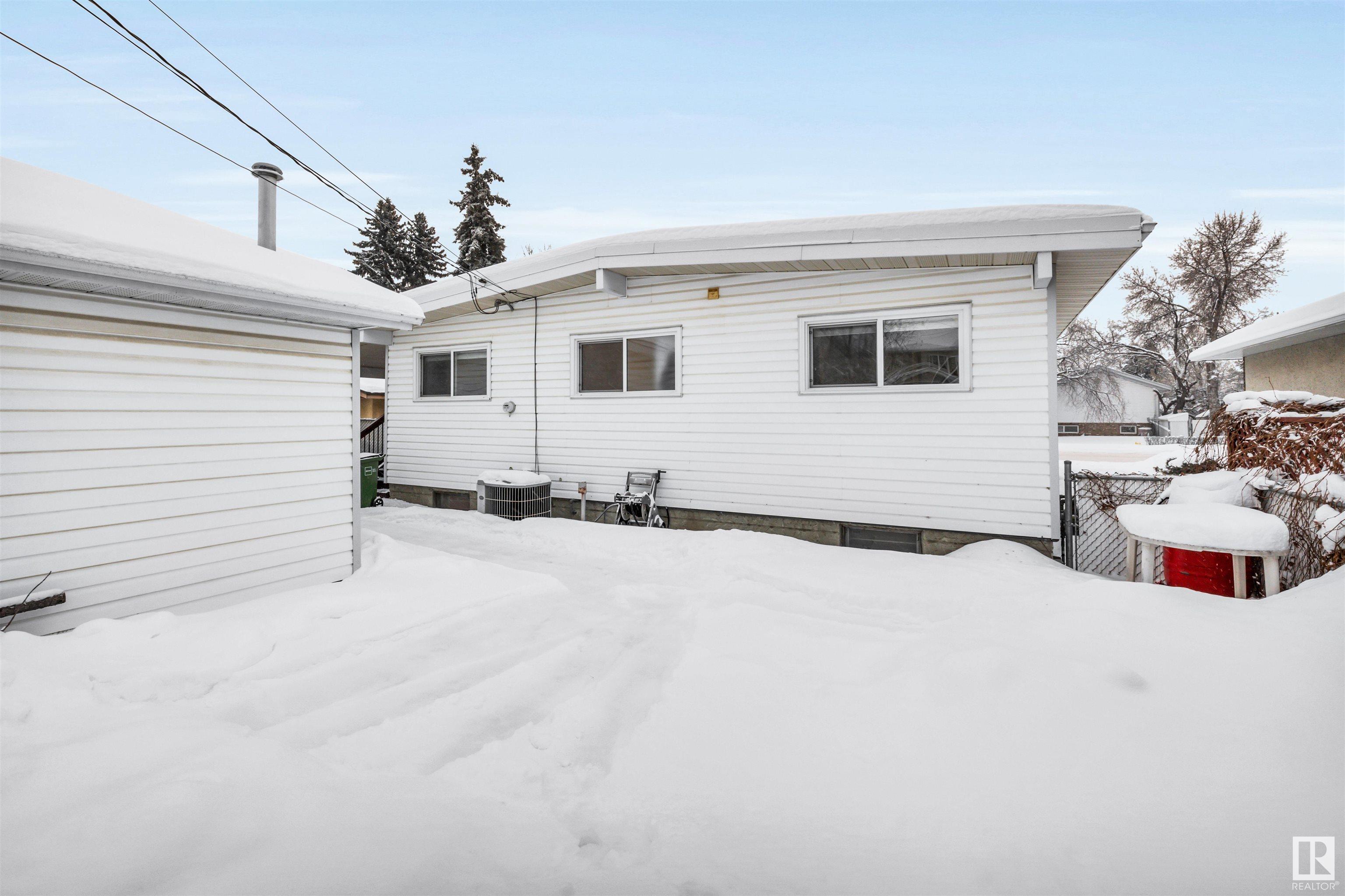      6824 94B AV NW , Edmonton,  ,T6B 0Z7 ;  Listing Number: MLS E4420670