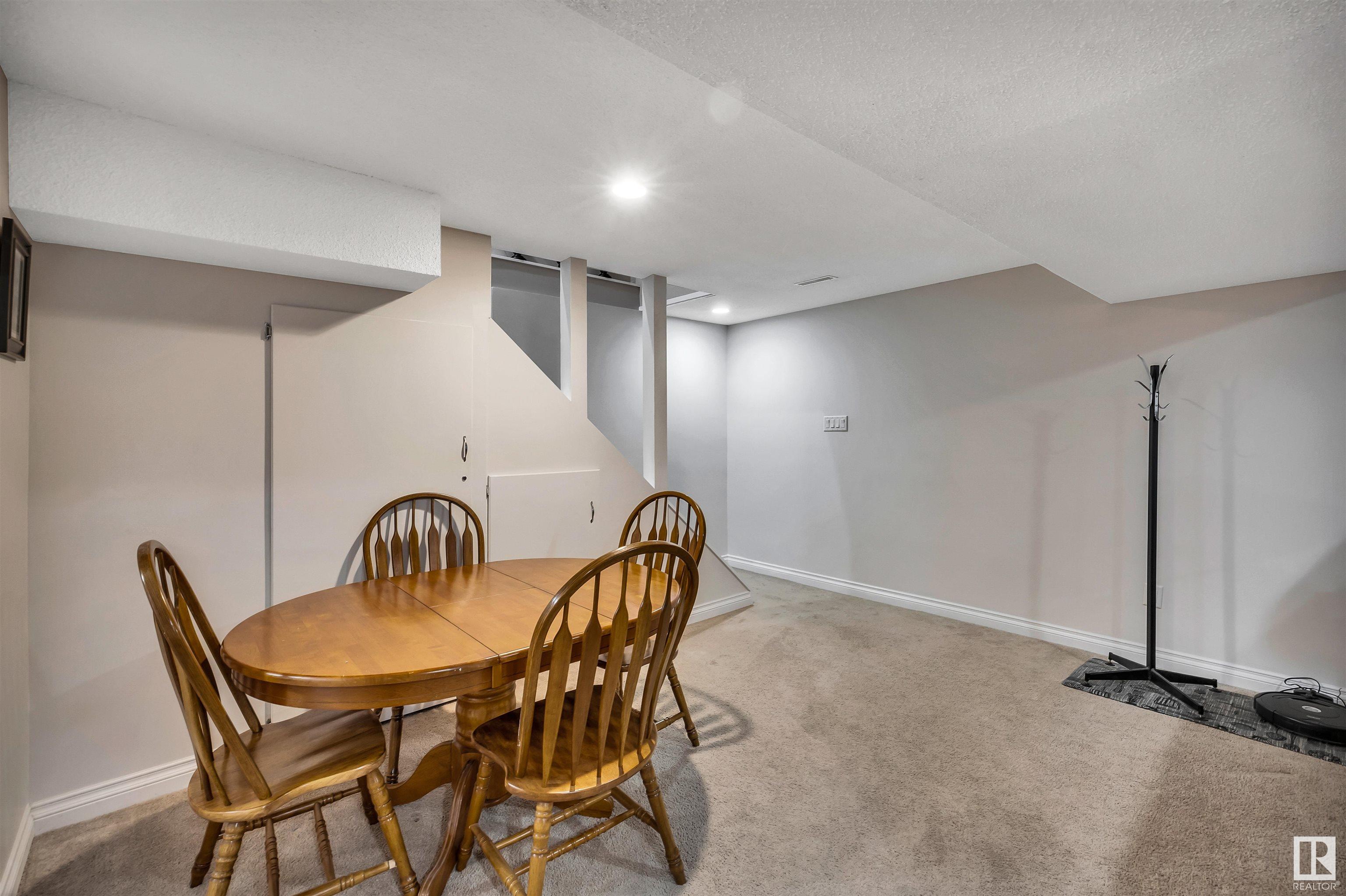      3233 130A AV NW , Edmonton,  ,T5A 3B6 ;  Listing Number: MLS E4420671