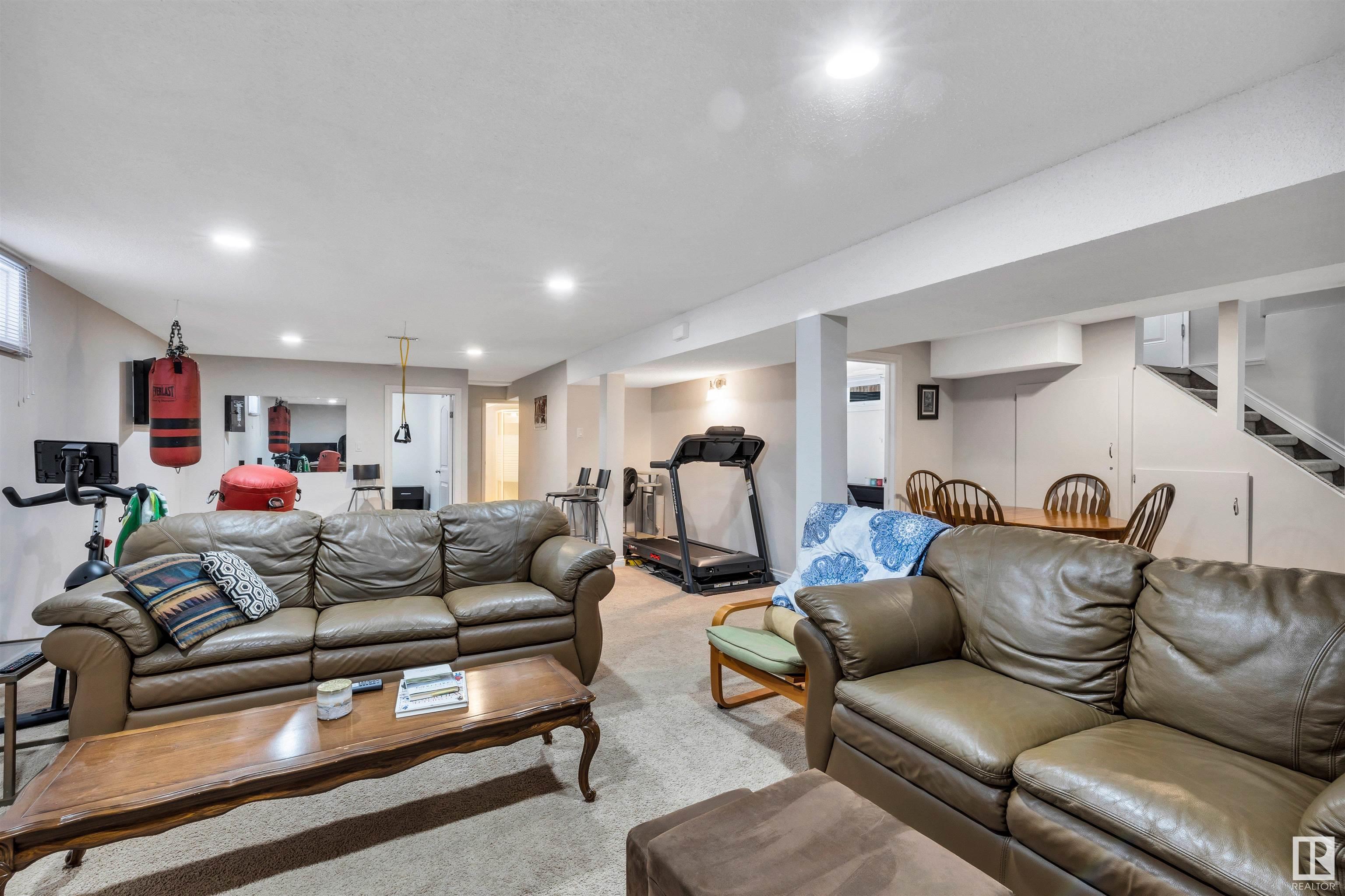      3233 130A AV NW , Edmonton,  ,T5A 3B6 ;  Listing Number: MLS E4420671