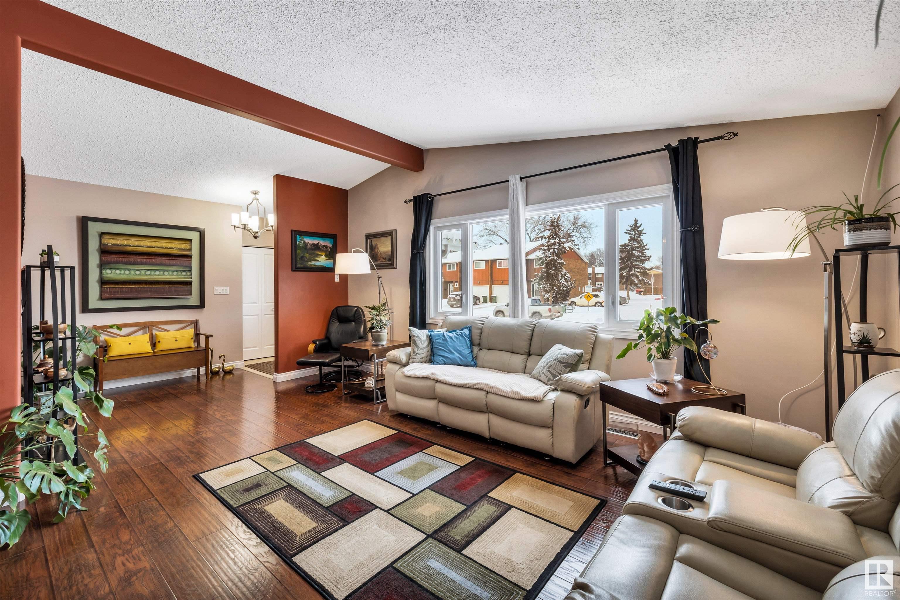      3233 130A AV NW , Edmonton,  ,T5A 3B6 ;  Listing Number: MLS E4420671