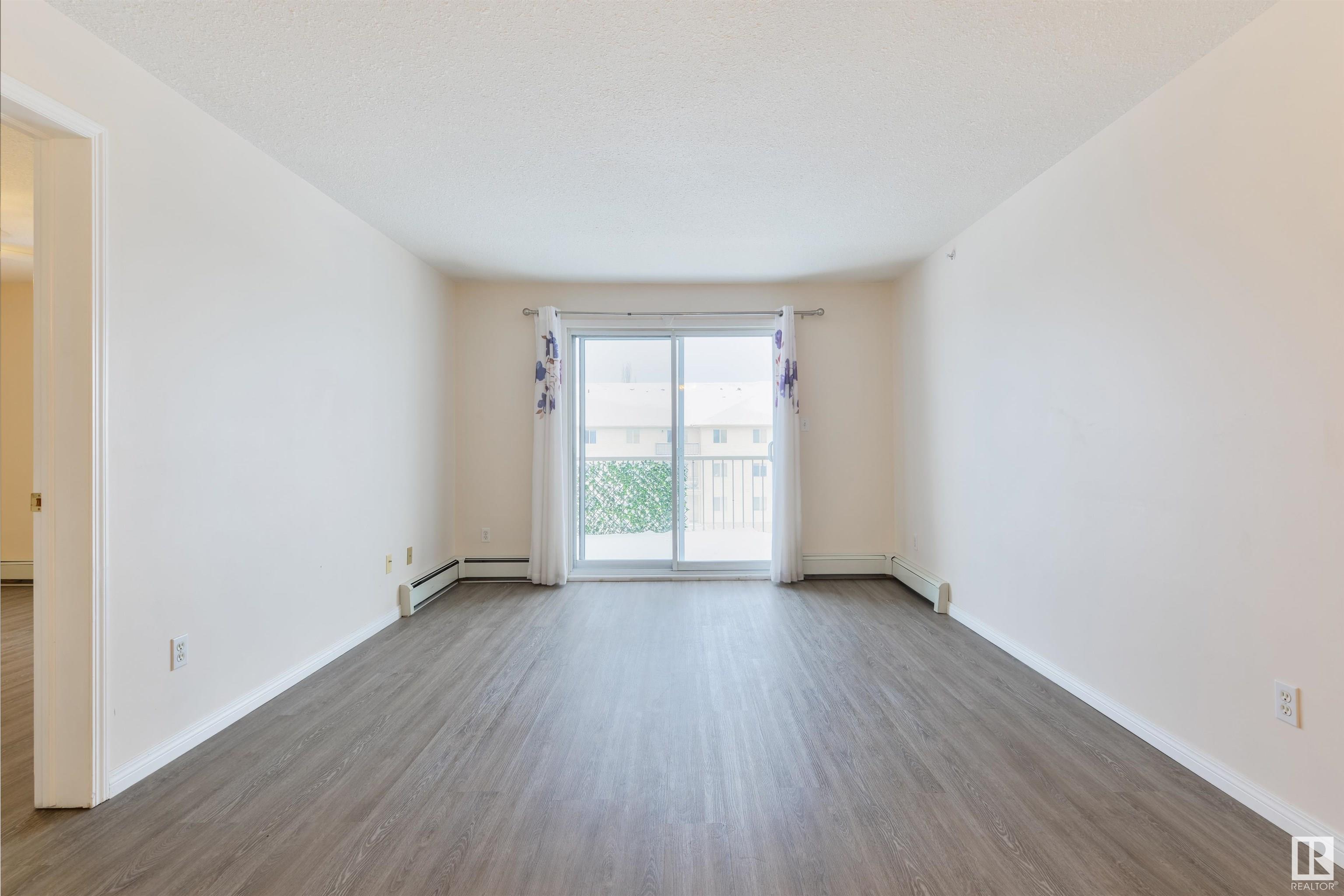      #414 4700 43 AV , Stony Plain,  ,T7Z 2S6 ;  Listing Number: MLS E4420672