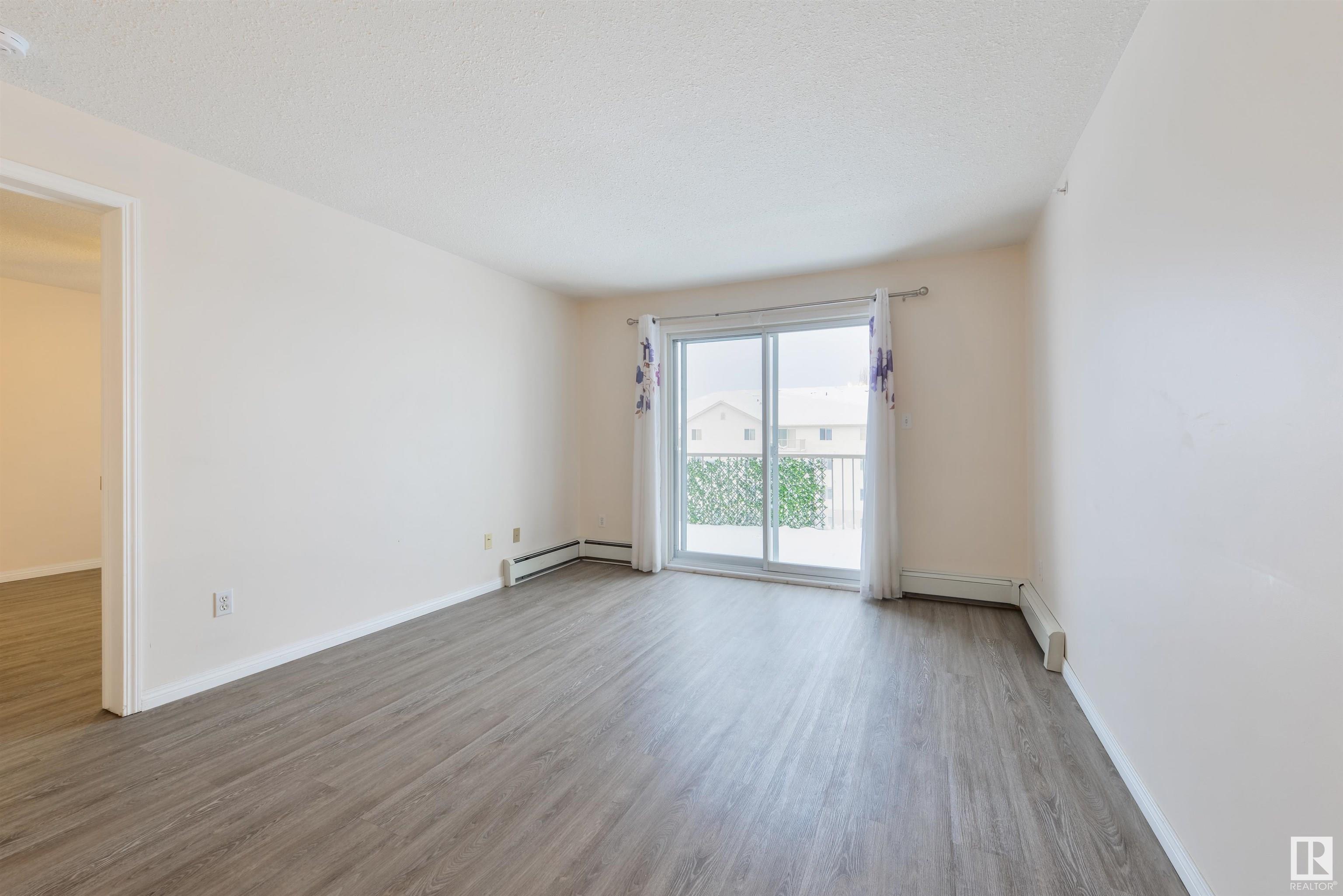      #414 4700 43 AV , Stony Plain,  ,T7Z 2S6 ;  Listing Number: MLS E4420672