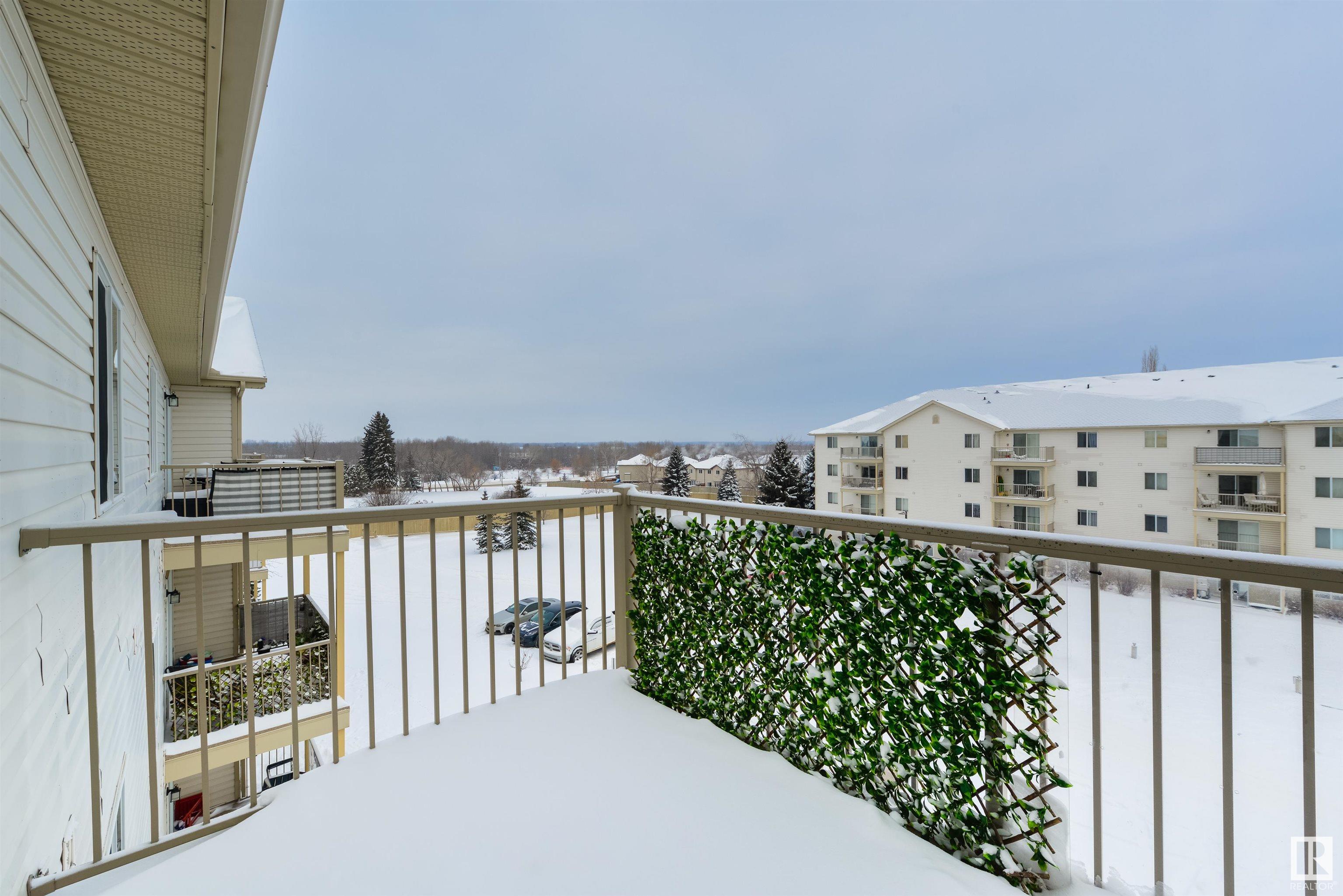     #414 4700 43 AV , Stony Plain,  ,T7Z 2S6 ;  Listing Number: MLS E4420672