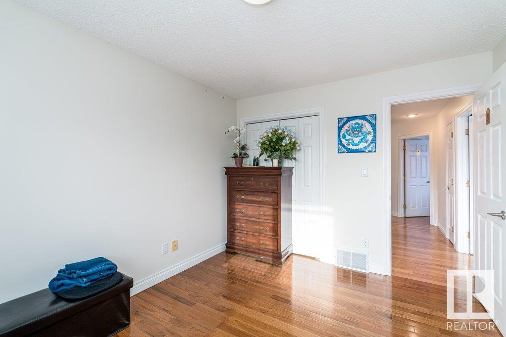      11514 13 AV NW , Edmonton,  ,T6J 6X3 ;  Listing Number: MLS E4420673