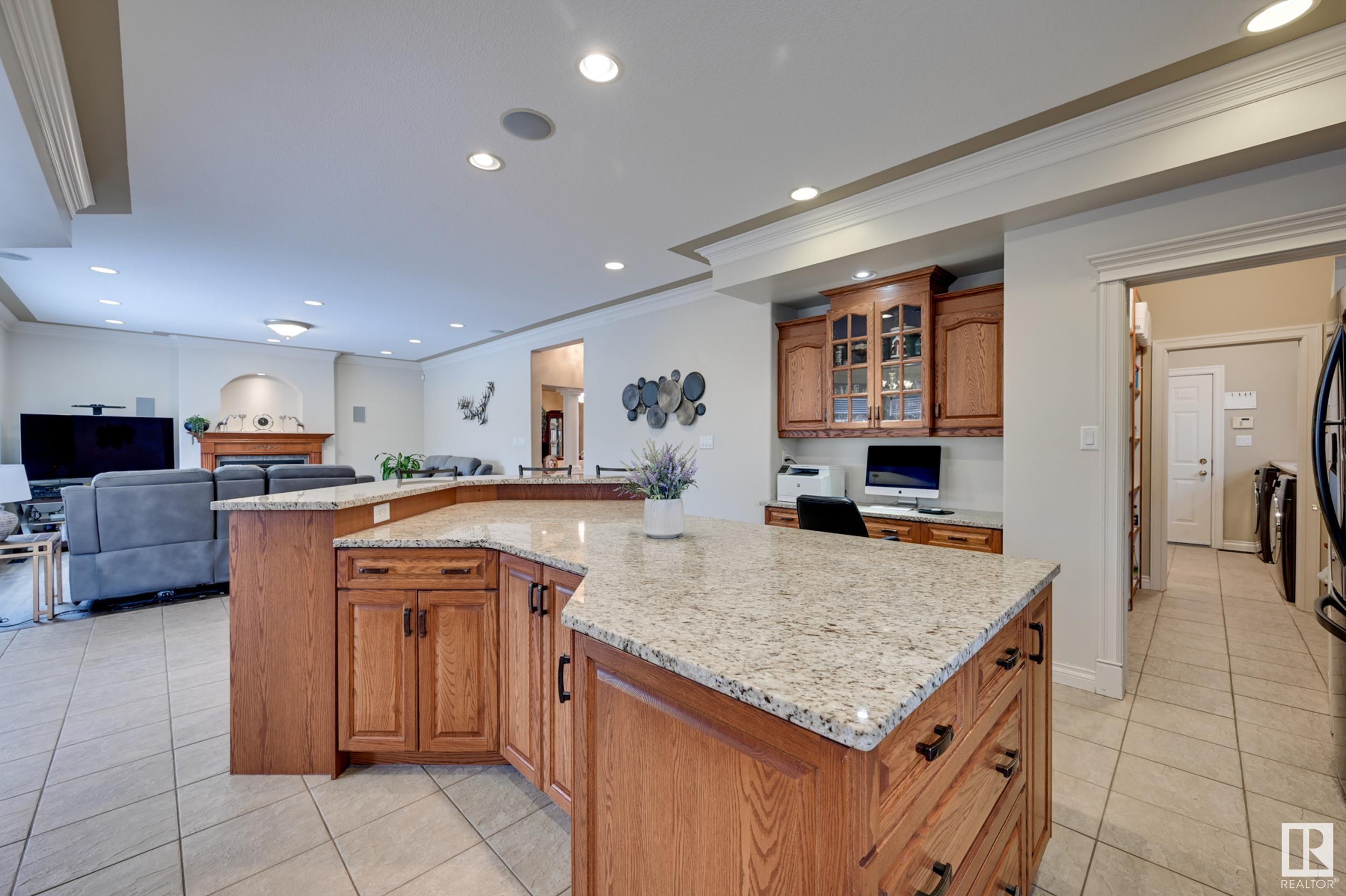      946 HOLLINGSWORTH BN NW , Edmonton,  ,T6R 3G8 ;  Listing Number: MLS E4420679