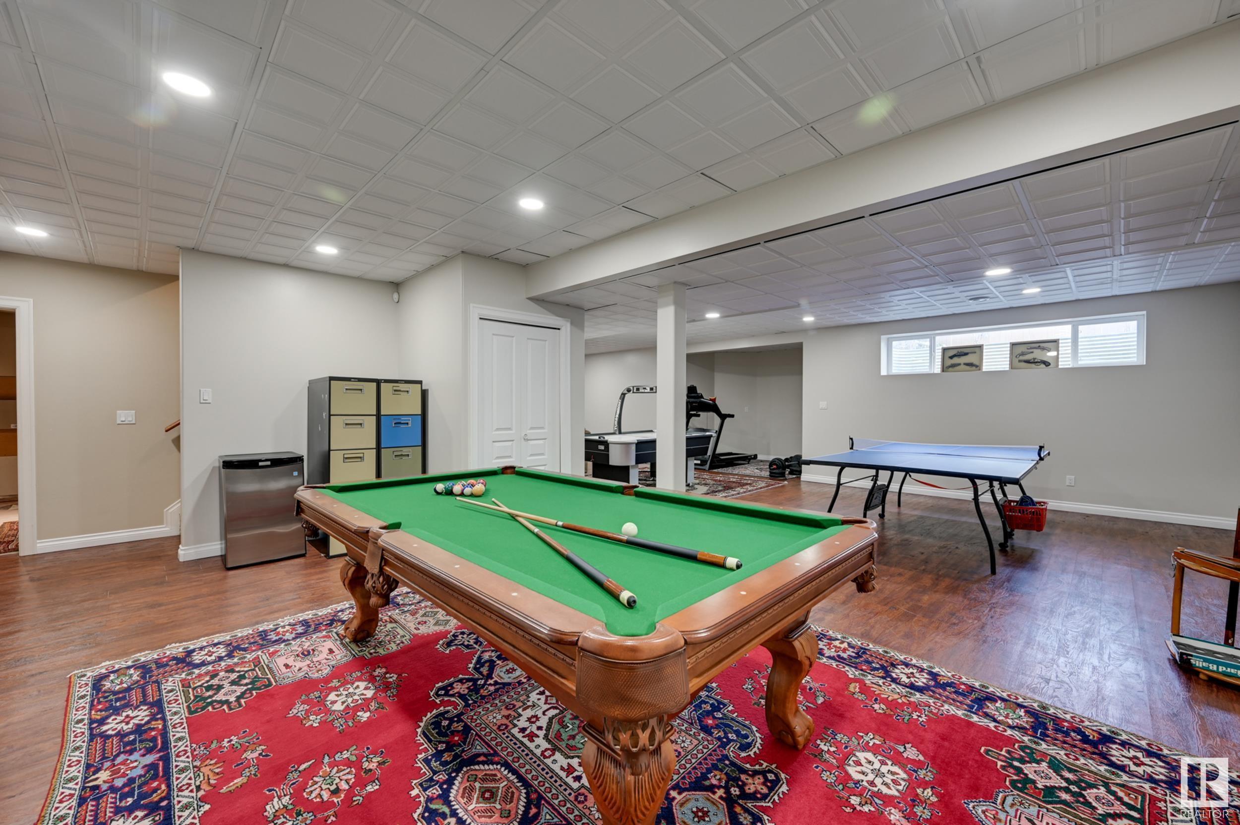      946 HOLLINGSWORTH BN NW , Edmonton,  ,T6R 3G8 ;  Listing Number: MLS E4420679