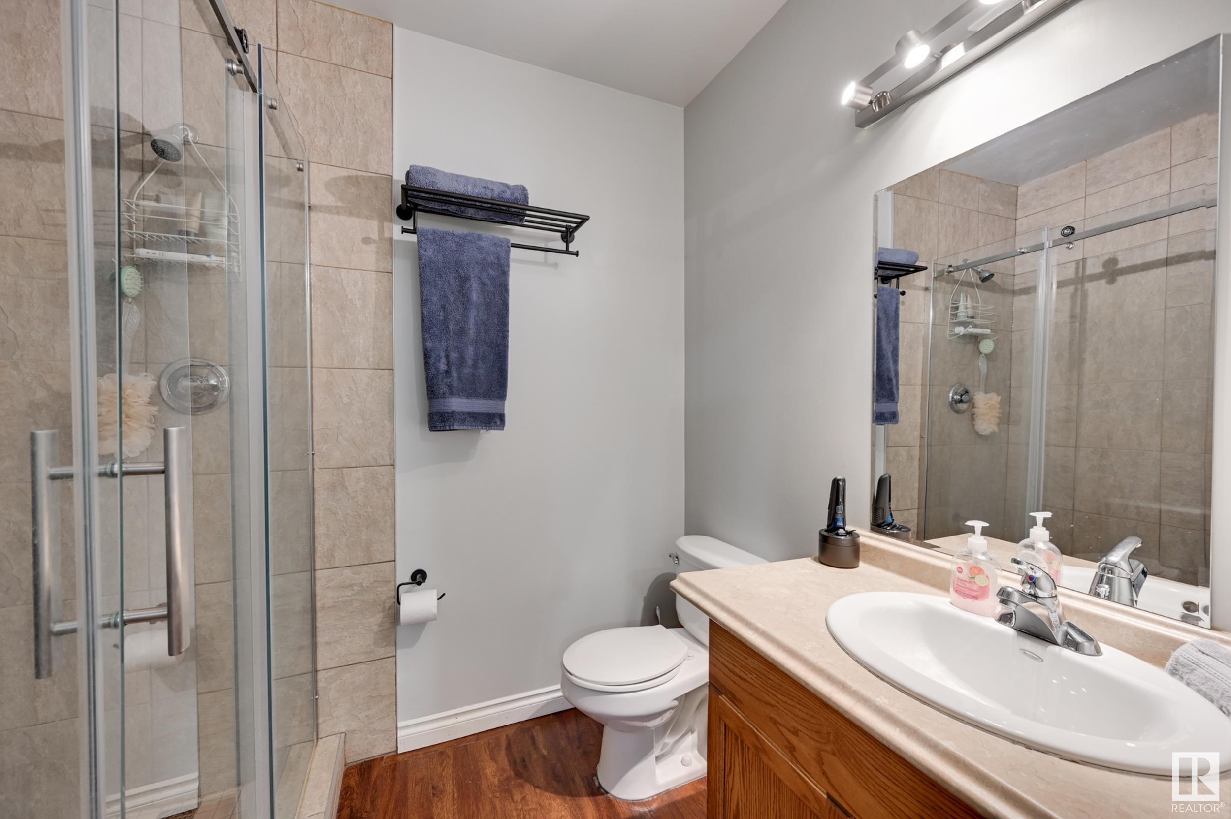      946 HOLLINGSWORTH BN NW , Edmonton,  ,T6R 3G8 ;  Listing Number: MLS E4420679