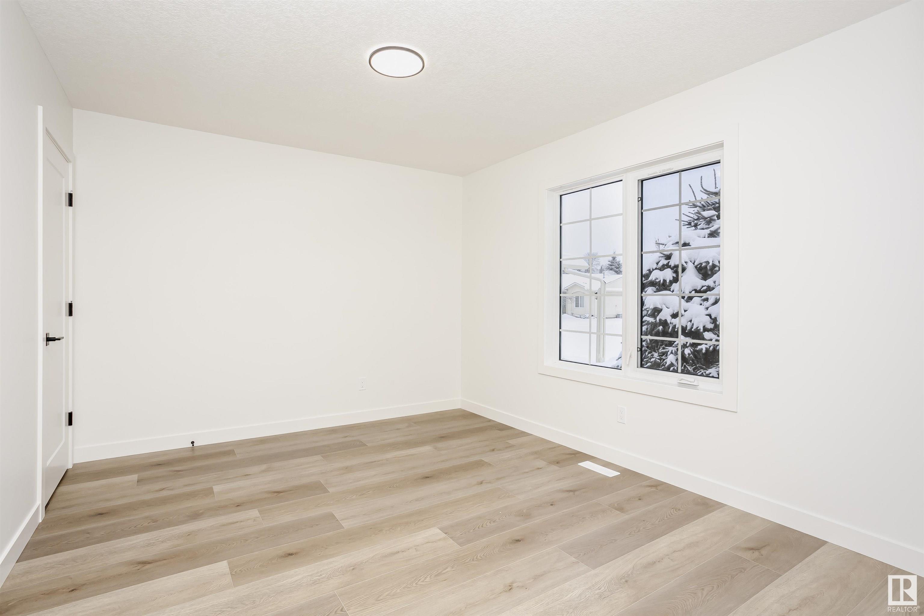      #17 10 GRANGE DR , St. Albert,  ,T8N 5Z2 ;  Listing Number: MLS E4420680
