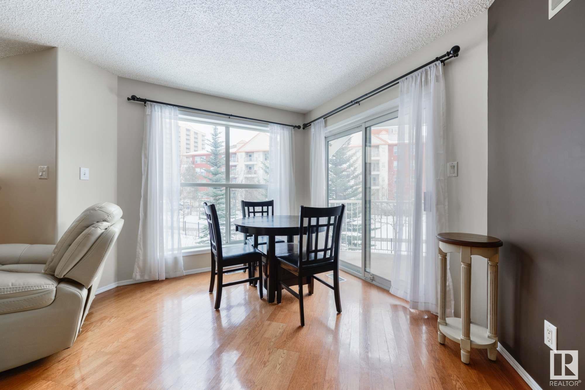      #206 10221 111 NW , Edmonton,  ,T2K 2W5 ;  Listing Number: MLS E4420682