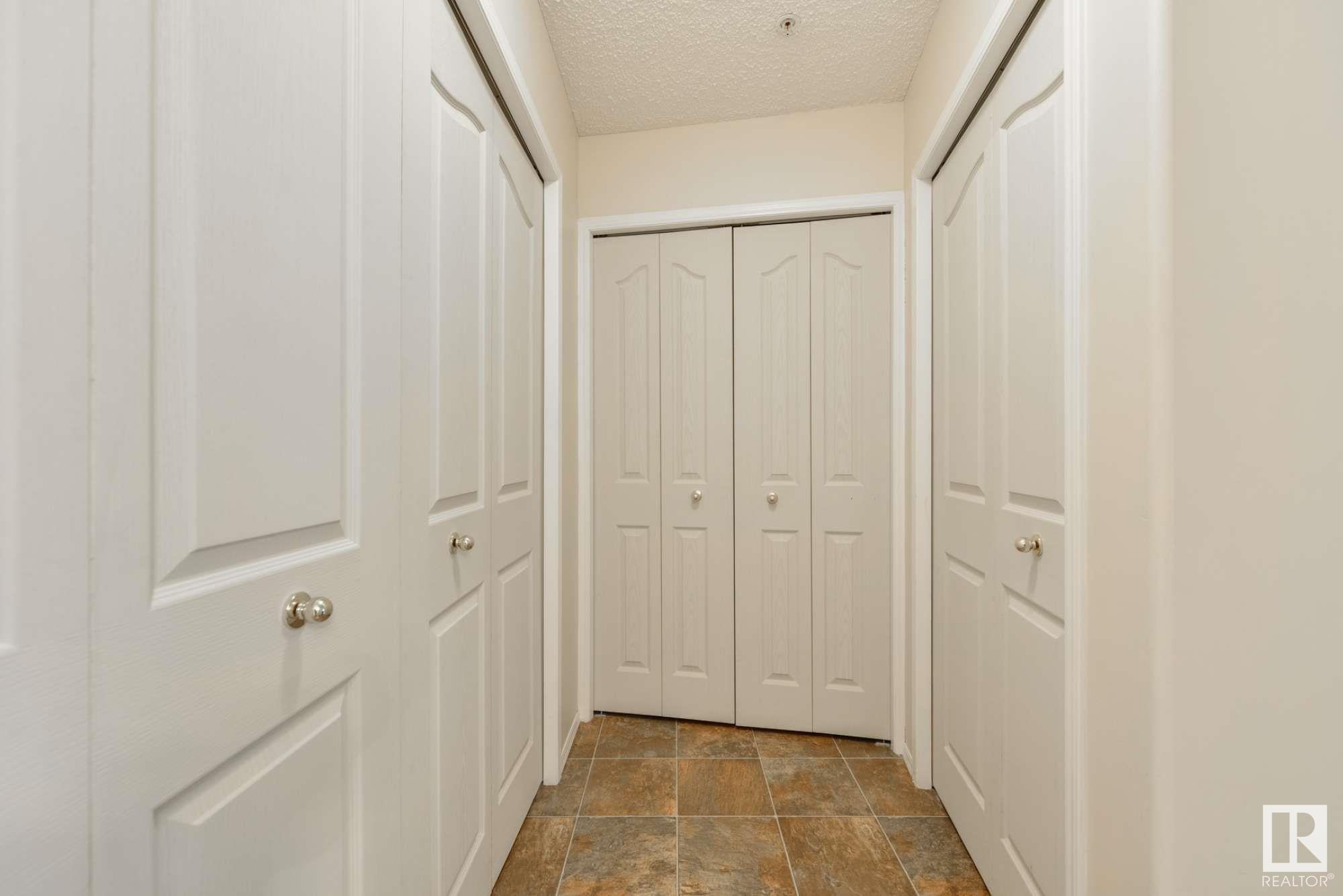      #206 10221 111 NW , Edmonton,  ,T2K 2W5 ;  Listing Number: MLS E4420682