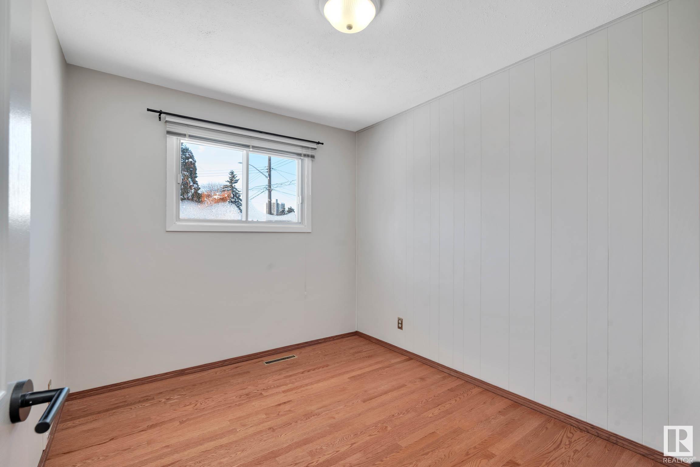      4716 116A ST NW , Edmonton,  ,T6H 3R4 ;  Listing Number: MLS E4420685