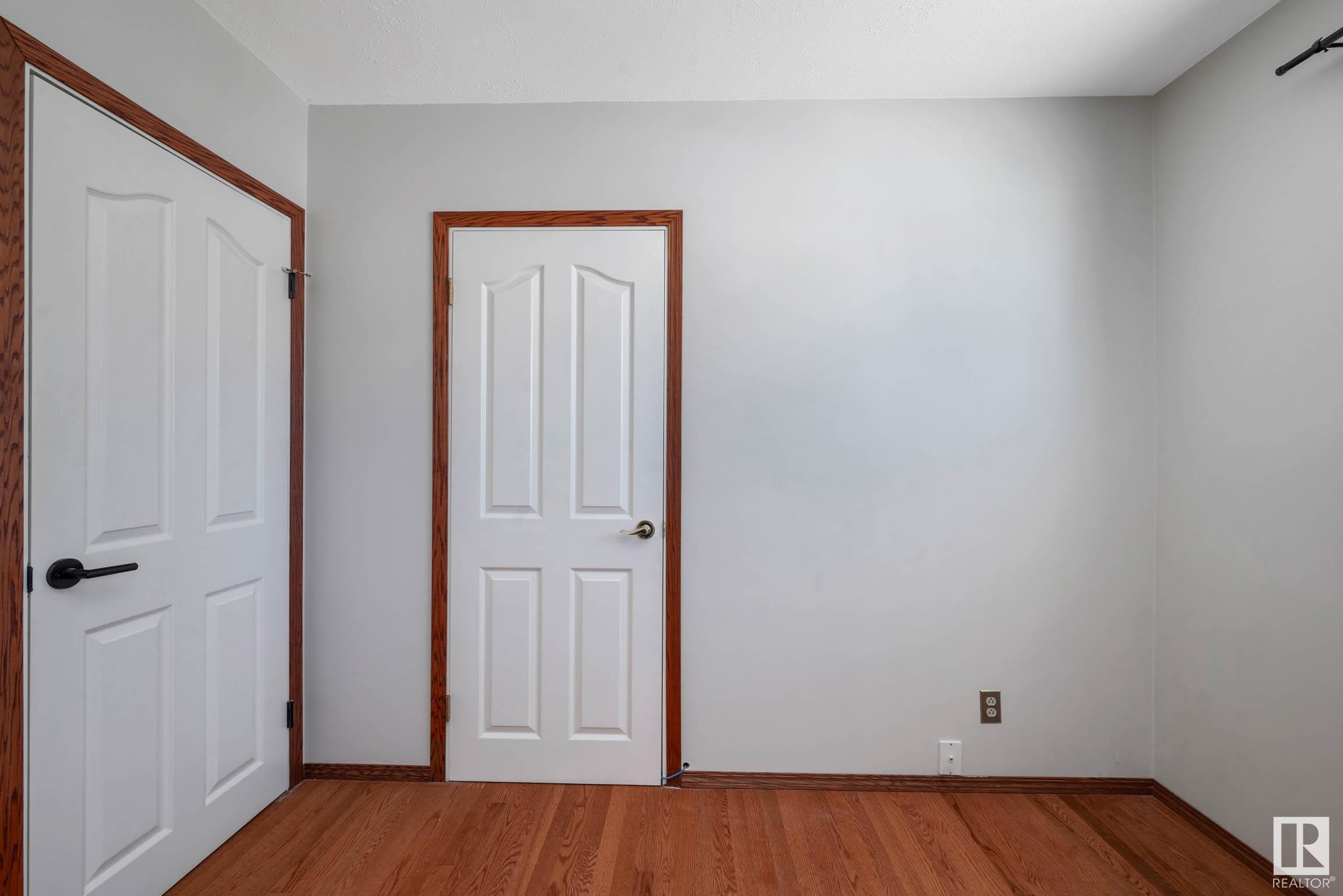      4716 116A ST NW , Edmonton,  ,T6H 3R4 ;  Listing Number: MLS E4420685