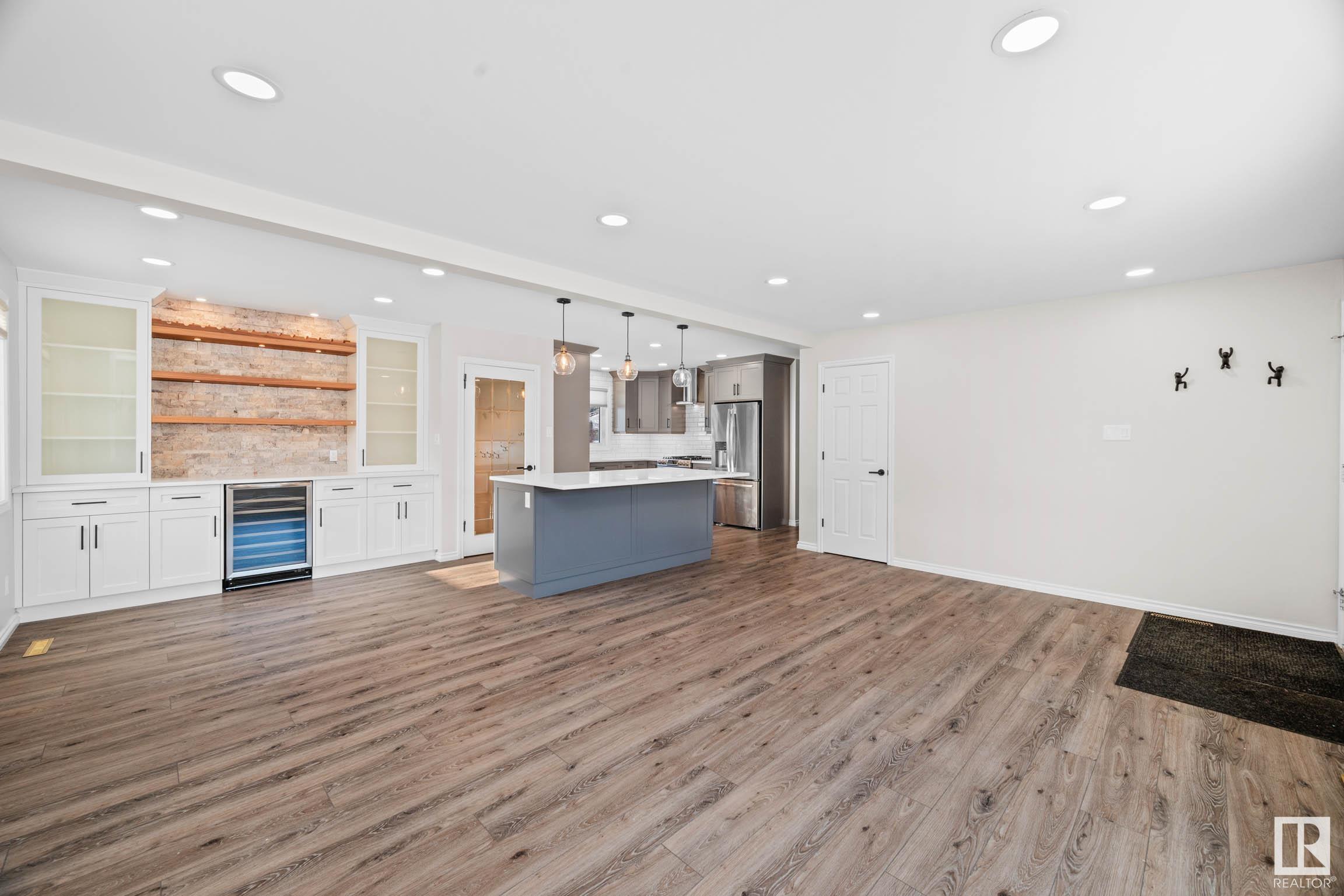      4716 116A ST NW , Edmonton,  ,T6H 3R4 ;  Listing Number: MLS E4420685