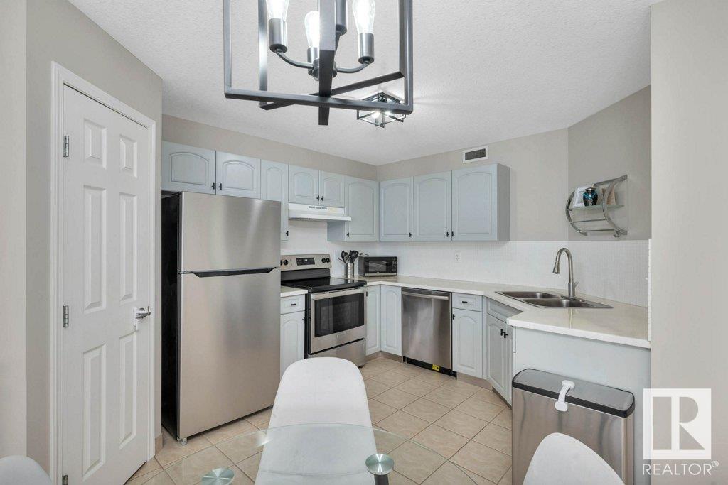      #4 150 EDWARDS DR SW , Edmonton,  ,T6X 1M4 ;  Listing Number: MLS E4420687