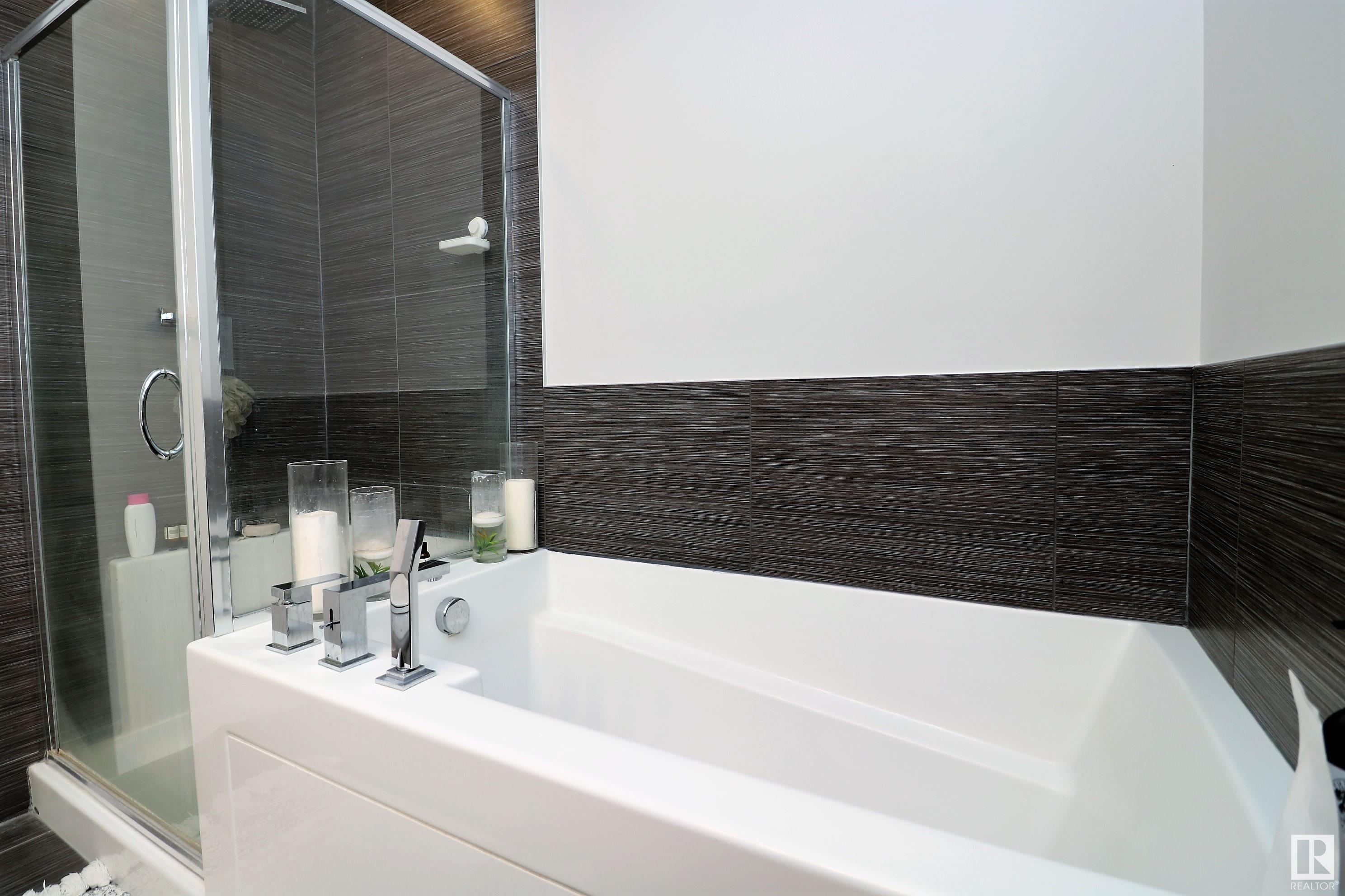      #801 10238 103 ST NW , Edmonton,  ,T5J 0G6 ;  Listing Number: MLS E4420690