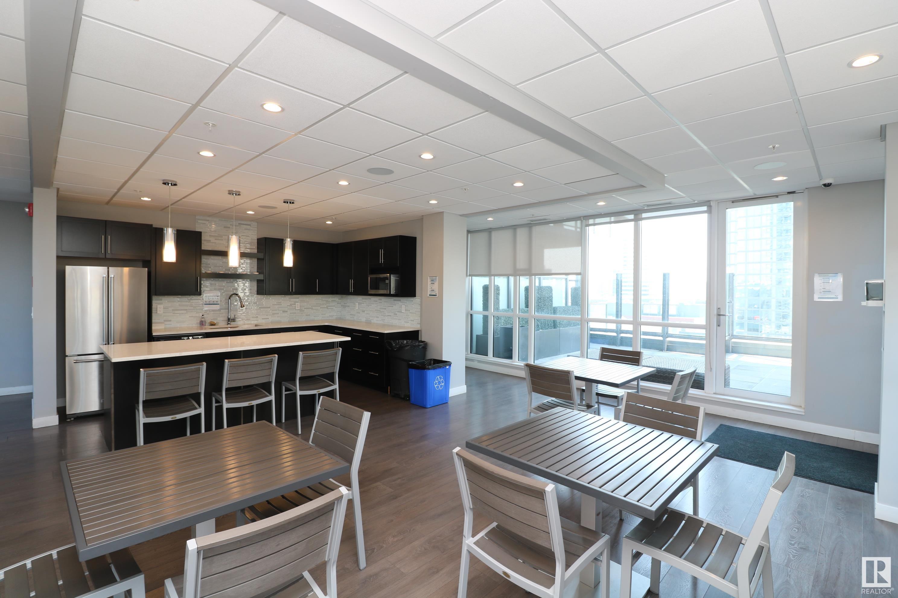      #801 10238 103 ST NW , Edmonton,  ,T5J 0G6 ;  Listing Number: MLS E4420690