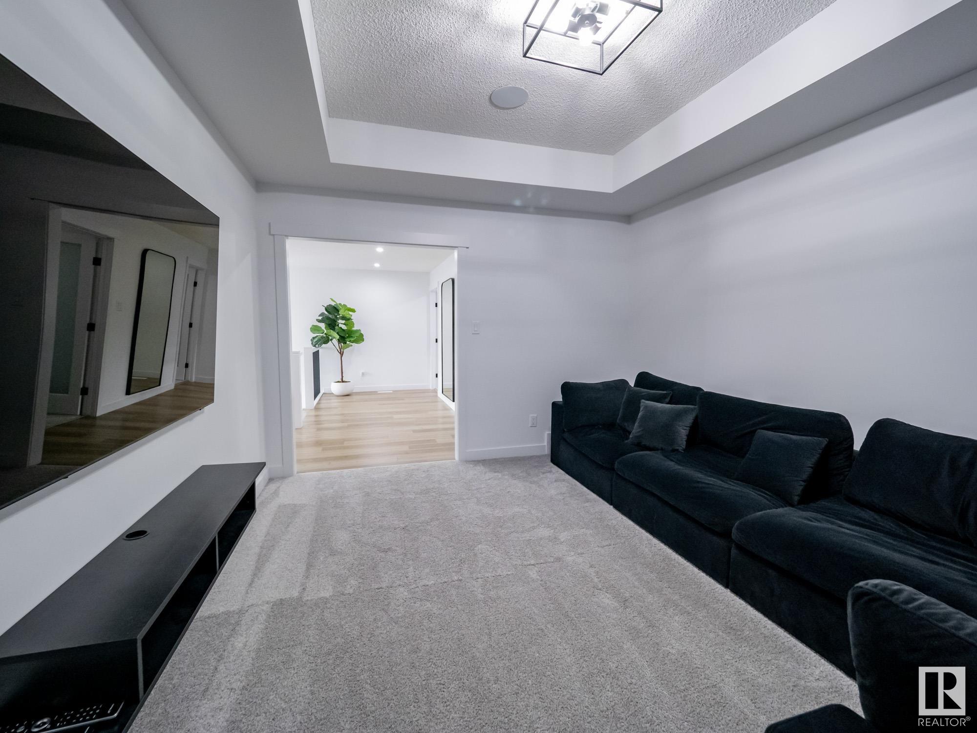      20412 128 AV NW , Edmonton,  ,T5S 0N4 ;  Listing Number: MLS E4420692