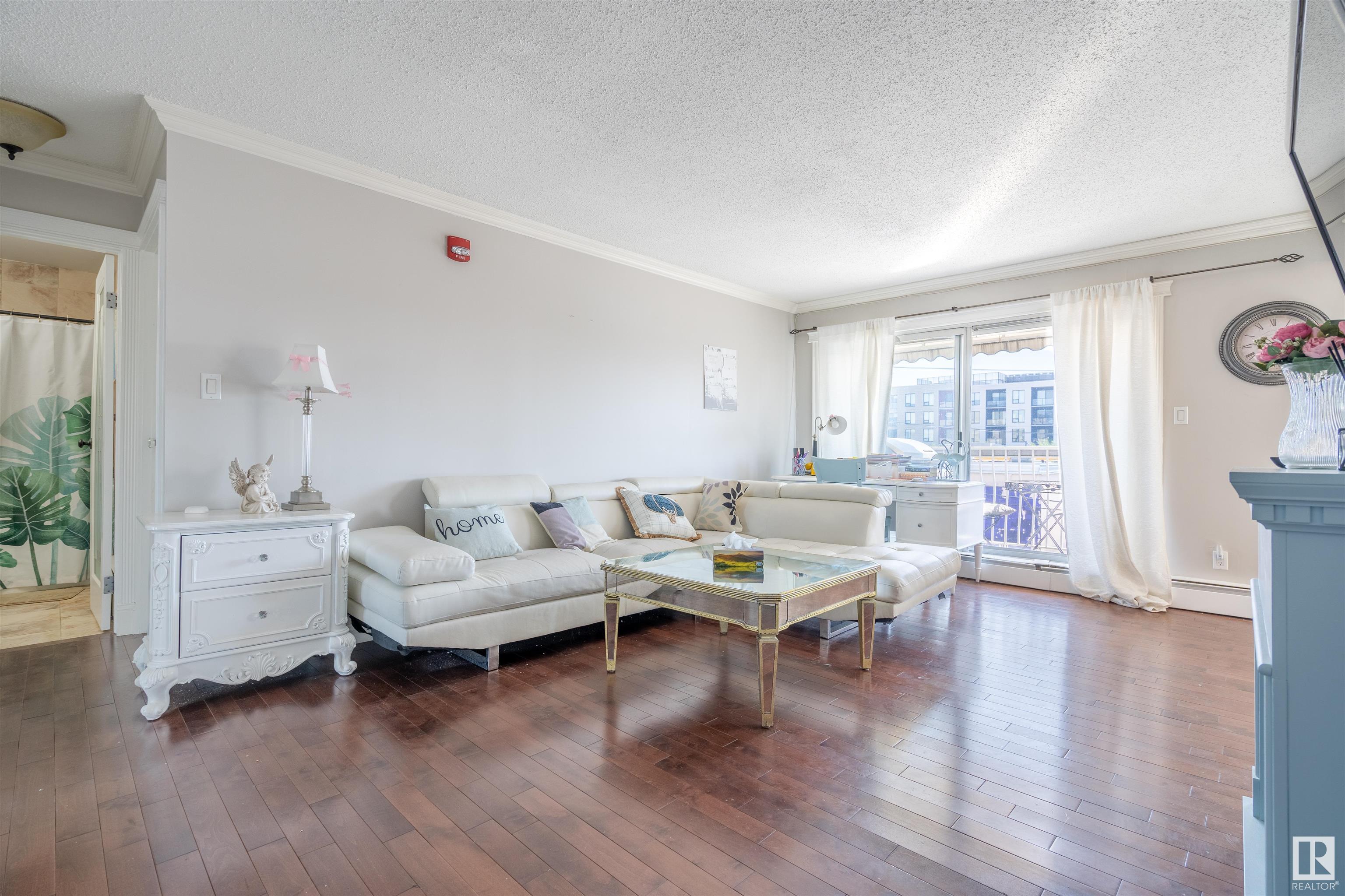      #404 10625 83 AV NW , Edmonton,  ,T6E 2E3 ;  Listing Number: MLS E4420693