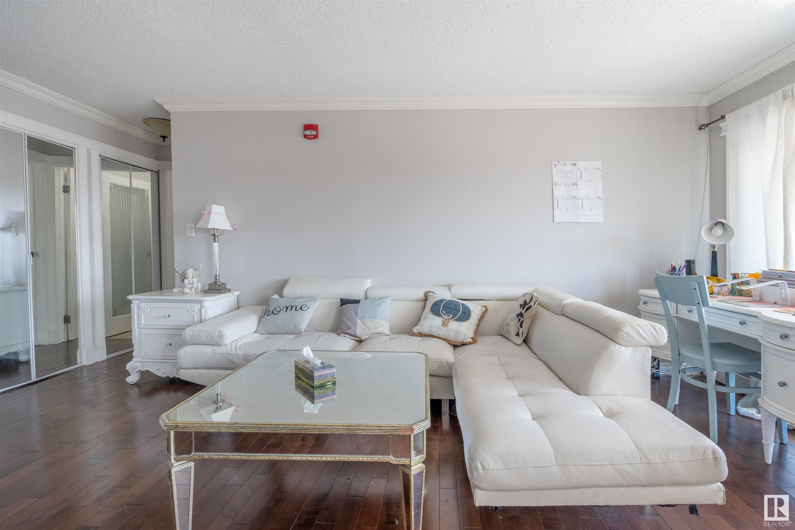      #404 10625 83 AV NW , Edmonton,  ,T6E 2E3 ;  Listing Number: MLS E4420693