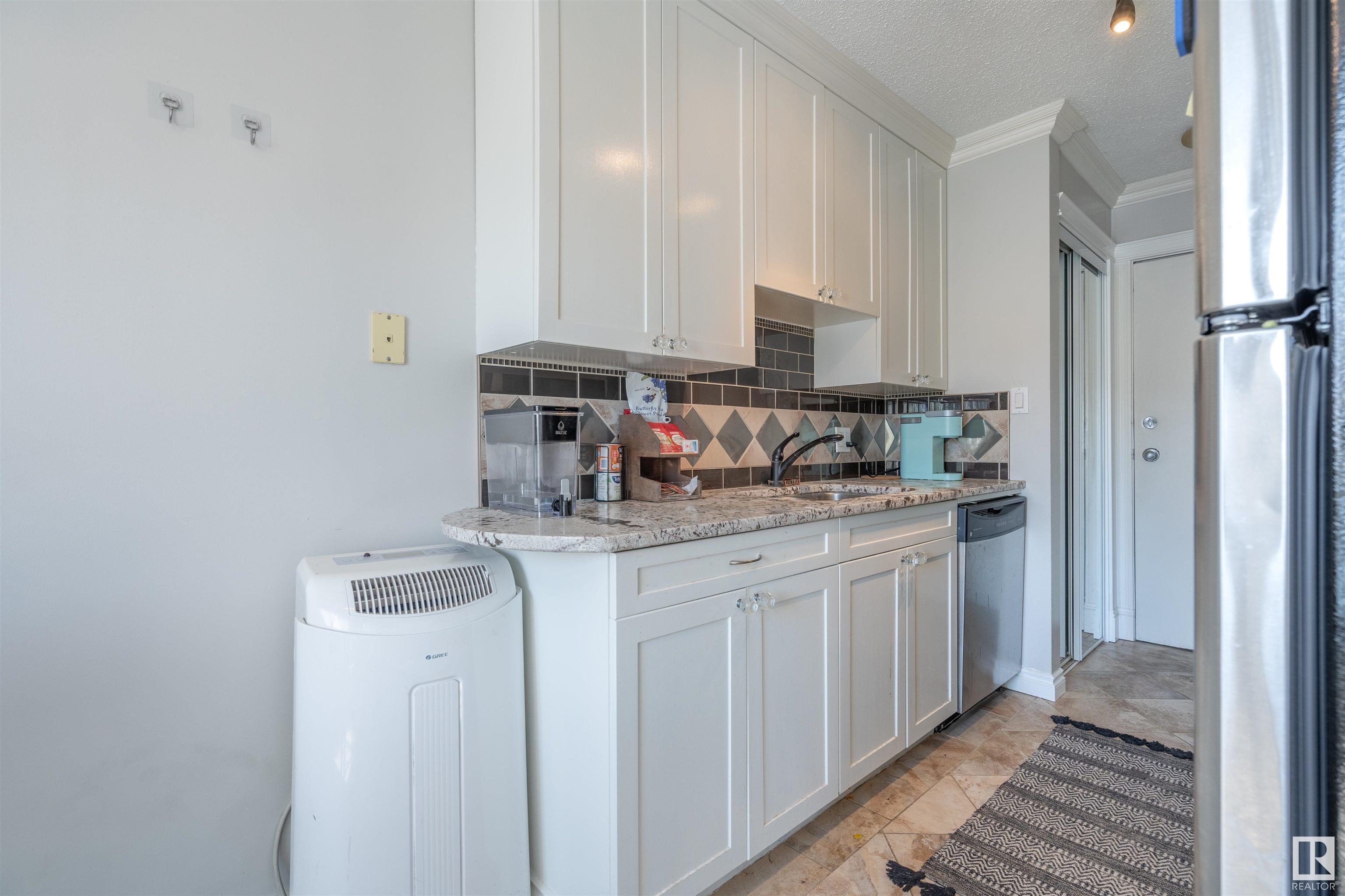      #404 10625 83 AV NW , Edmonton,  ,T6E 2E3 ;  Listing Number: MLS E4420693