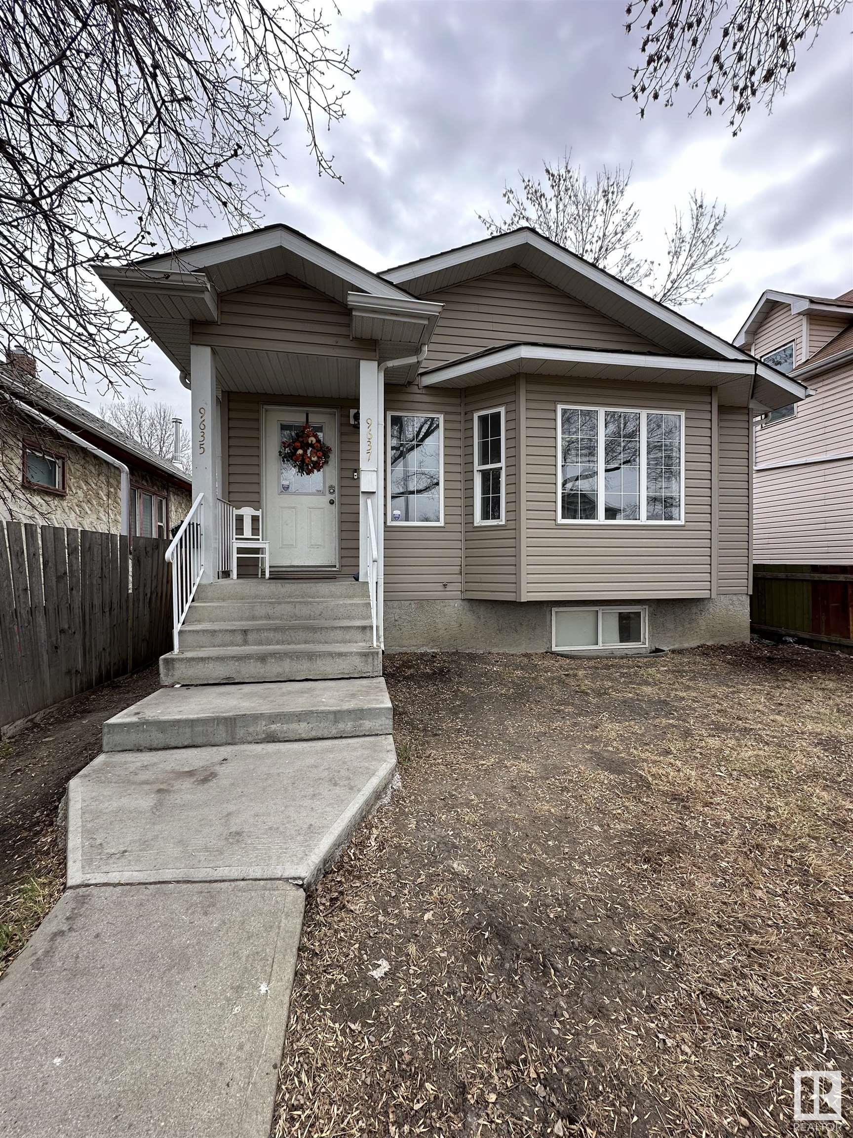      9637/9635 109A AV NW , Edmonton,  ,T5H 1G4 ;  Listing Number: MLS E4420694