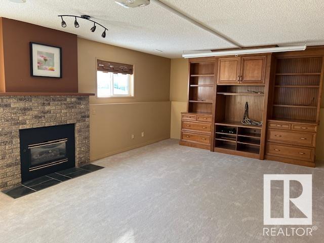      19019 56 AV NW , Edmonton,  ,T6M 2L3 ;  Listing Number: MLS E4420695