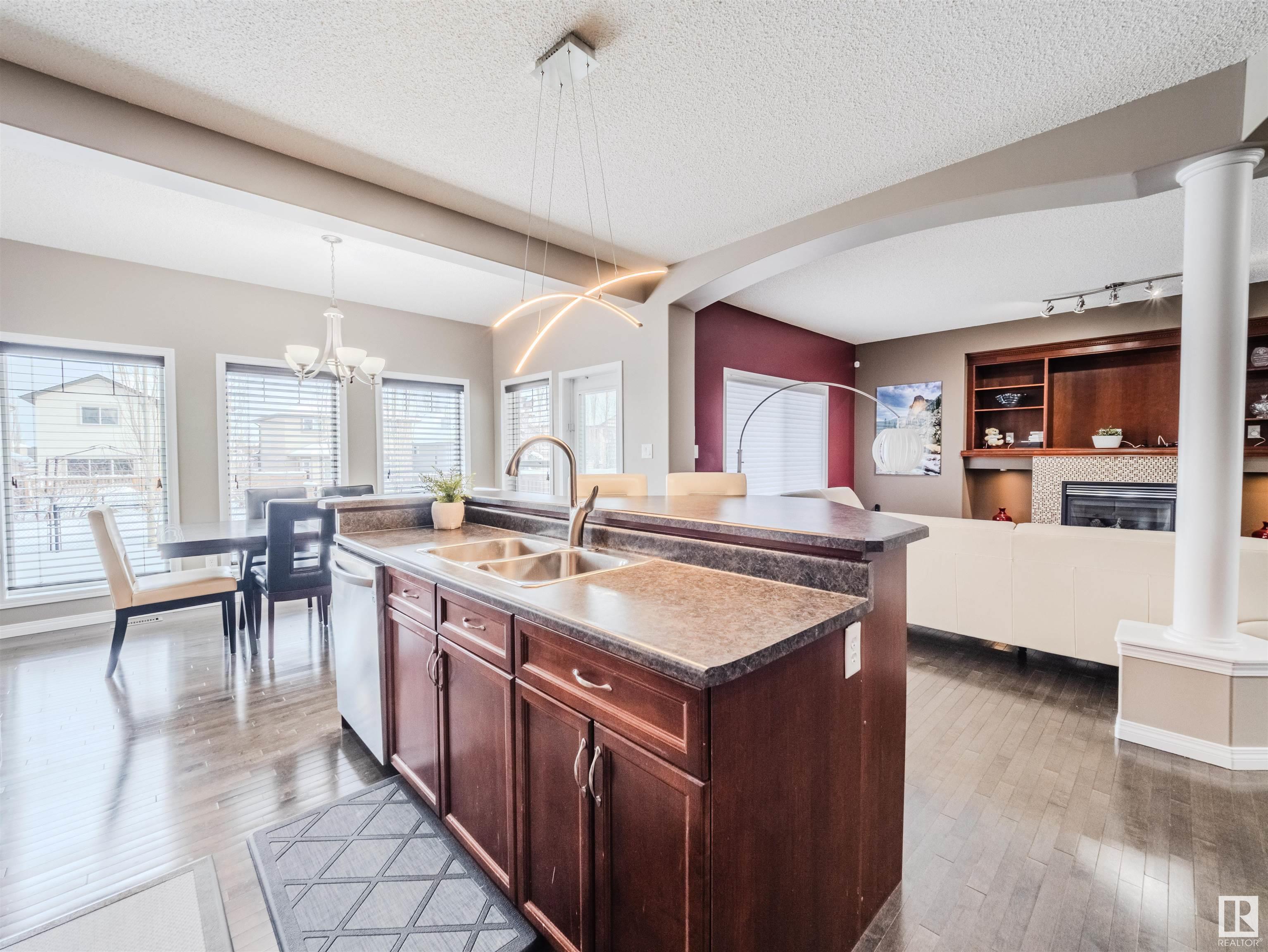      8461 SLOANE CR NW , Edmonton,  ,T6R 0L2 ;  Listing Number: MLS E4420697