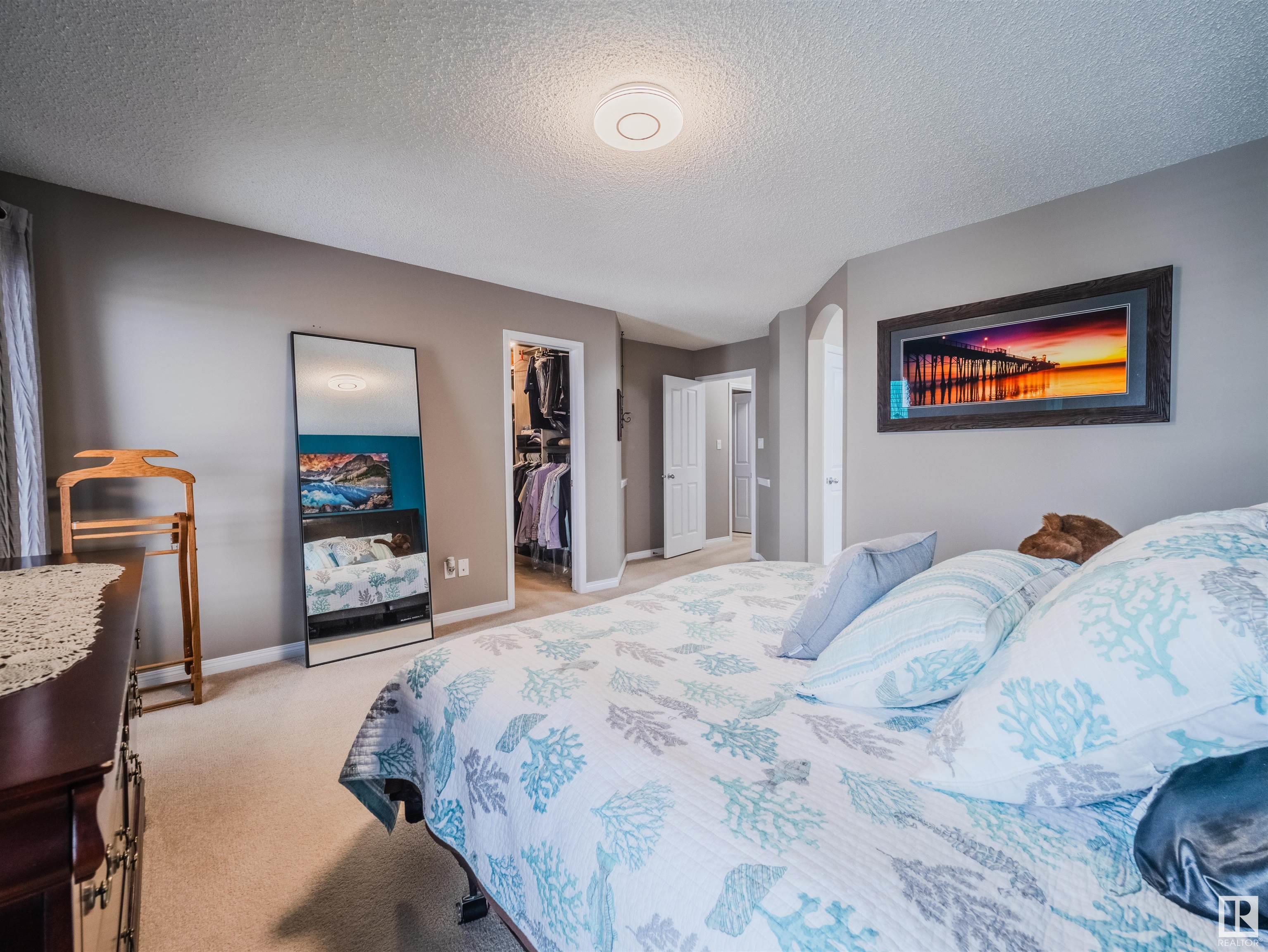      8461 SLOANE CR NW , Edmonton,  ,T6R 0L2 ;  Listing Number: MLS E4420697