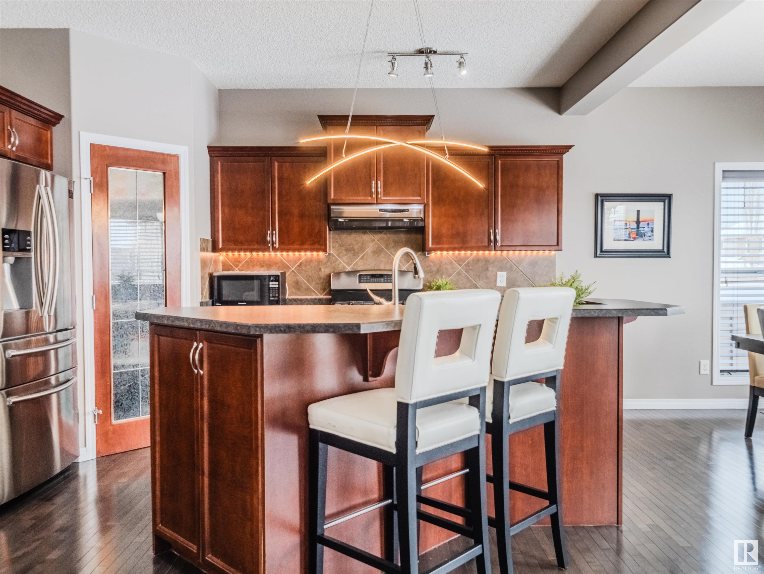      8461 SLOANE CR NW , Edmonton,  ,T6R 0L2 ;  Listing Number: MLS E4420697