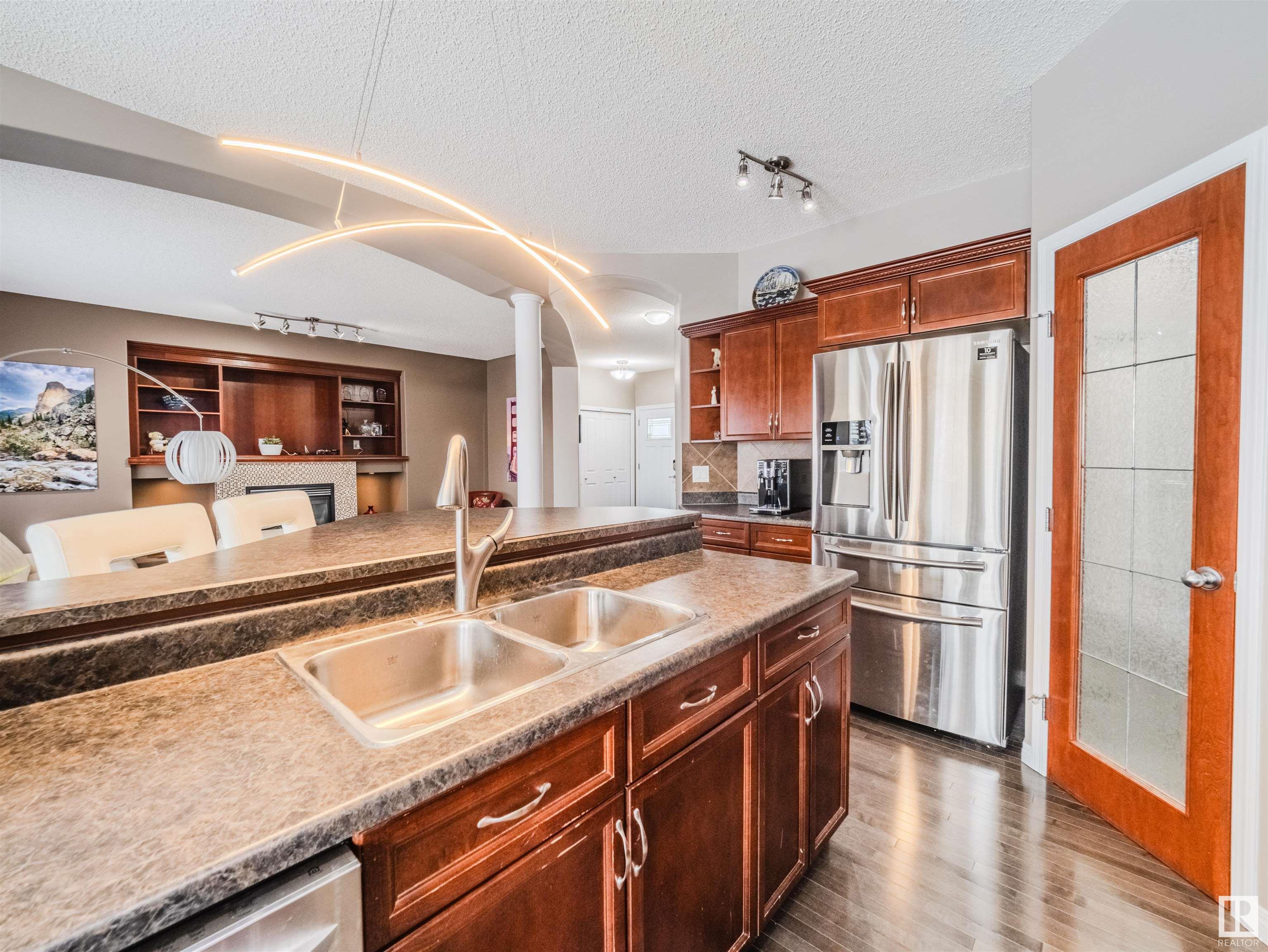     8461 SLOANE CR NW , Edmonton,  ,T6R 0L2 ;  Listing Number: MLS E4420697