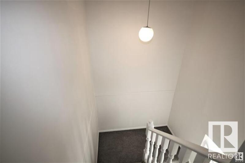     #112 10787 31 AV NW , Edmonton,  ,T6J 4E7 ;  Listing Number: MLS E4420700