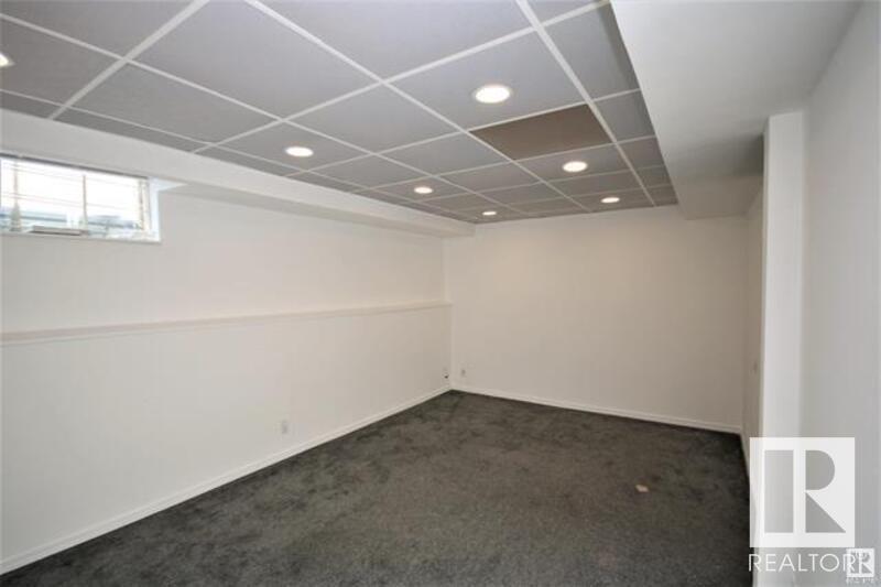     #112 10787 31 AV NW , Edmonton,  ,T6J 4E7 ;  Listing Number: MLS E4420700