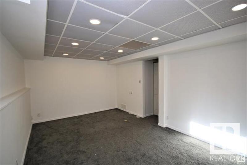      #112 10787 31 AV NW , Edmonton,  ,T6J 4E7 ;  Listing Number: MLS E4420700