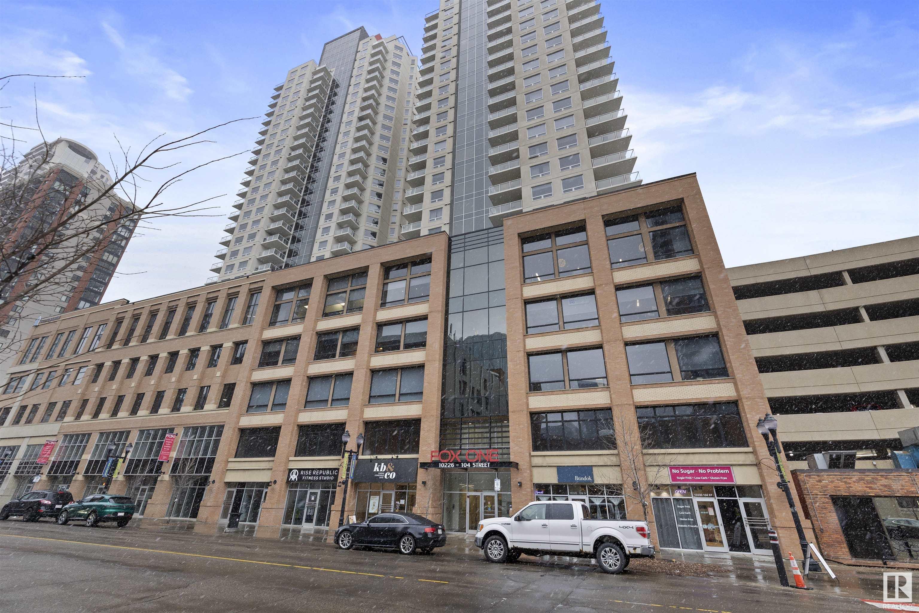      #905 10226 104 ST NW , Edmonton,  ,T5J 1B8 ;  Listing Number: MLS E4420701