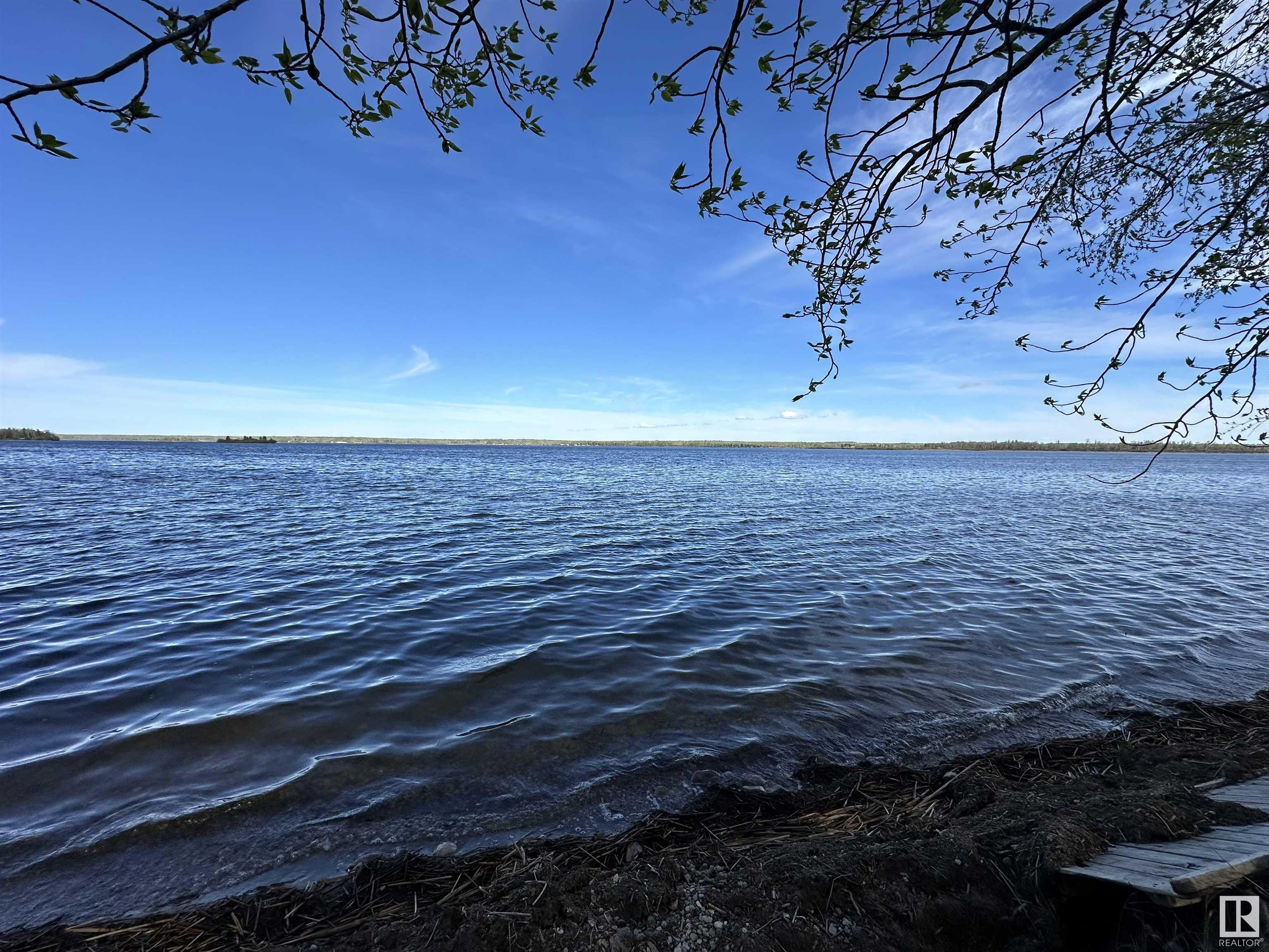      5 POPPY PL , Rural Lac Ste. Anne County,  ,T0E 1H0 ;  Listing Number: MLS E4420702